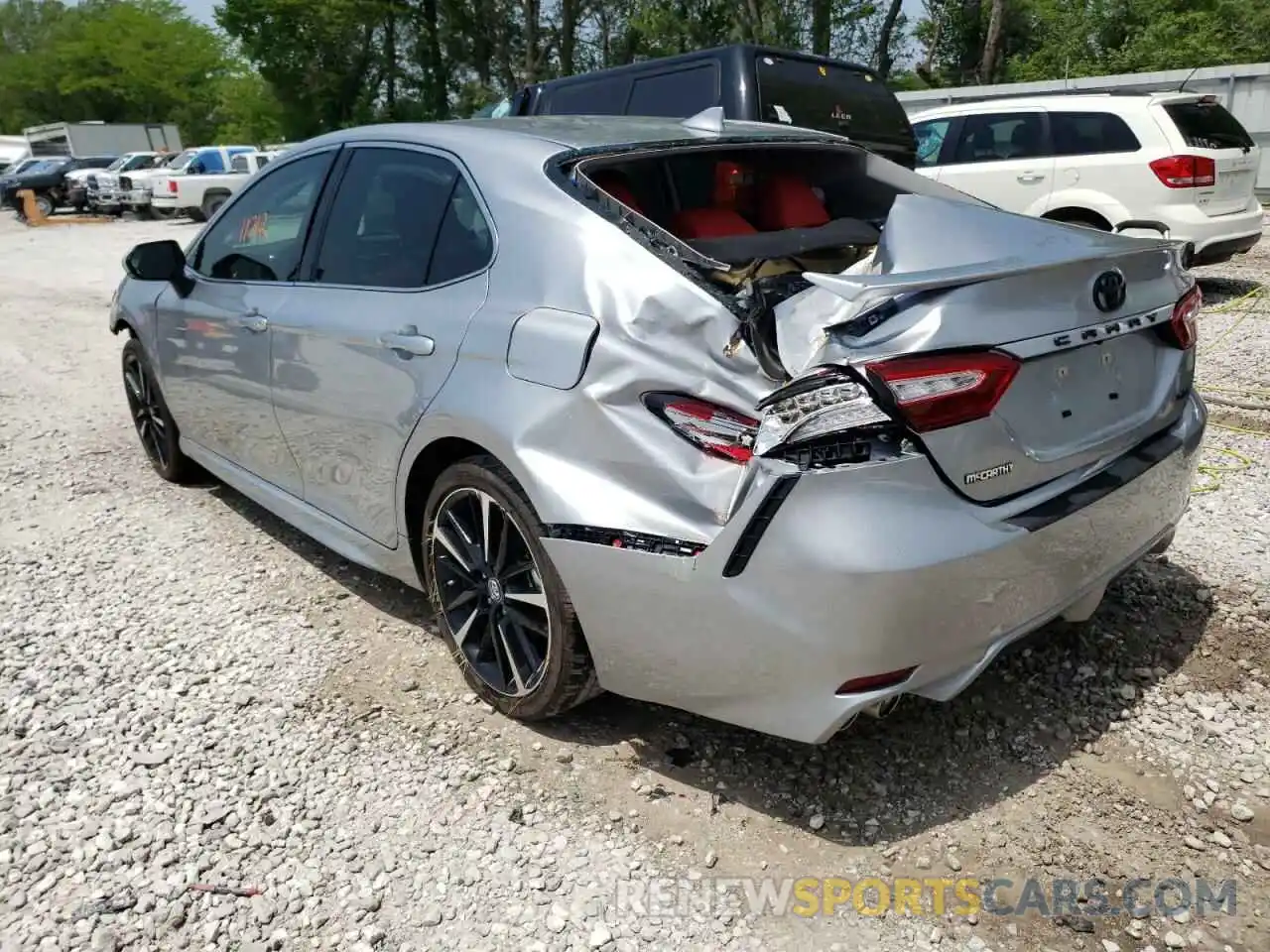 3 Photograph of a damaged car 4T1B61HK1KU294356 TOYOTA CAMRY 2019