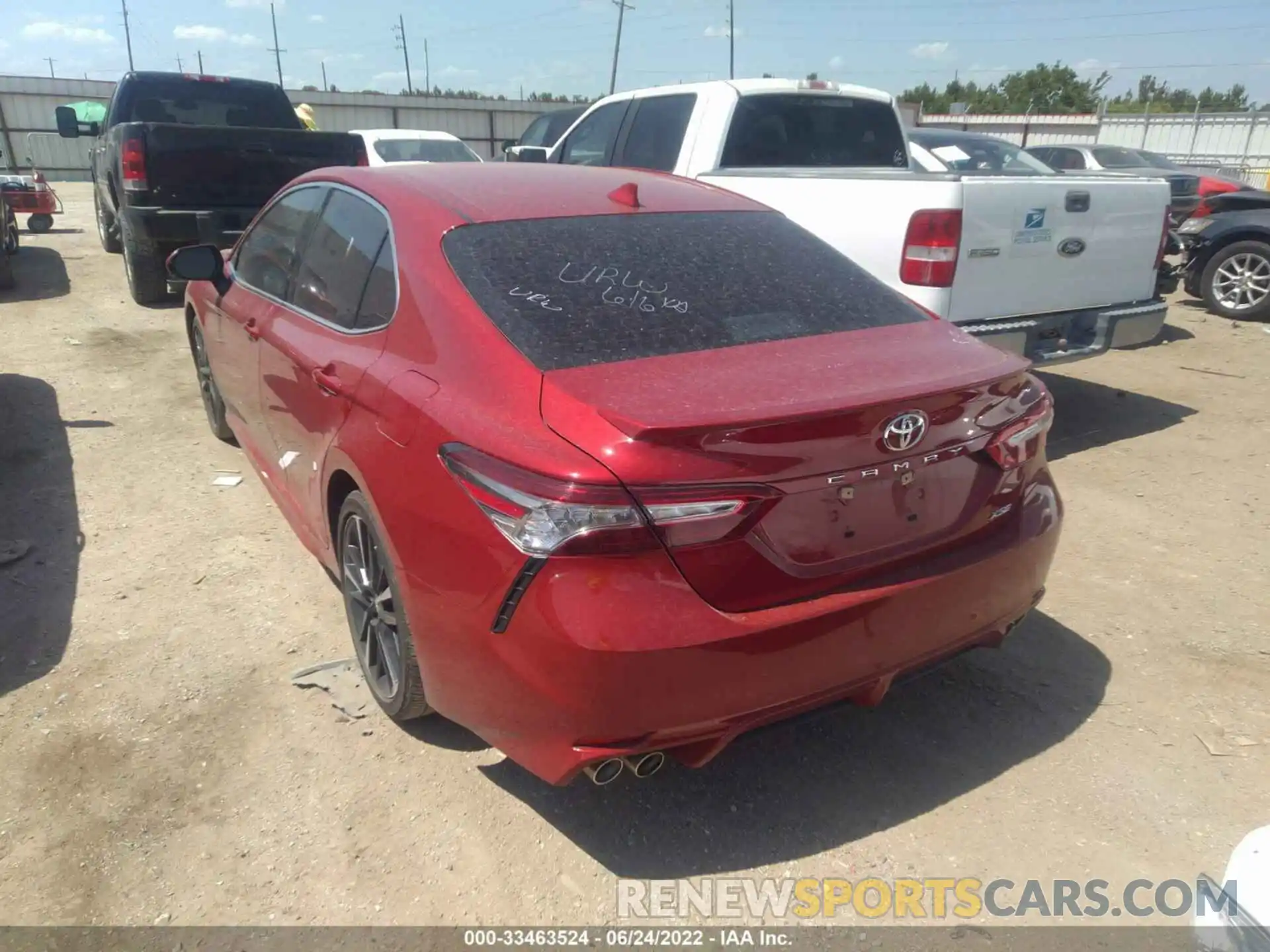 3 Photograph of a damaged car 4T1B61HK1KU294406 TOYOTA CAMRY 2019