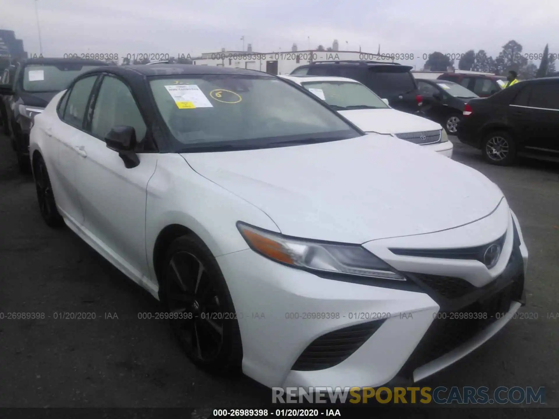 1 Photograph of a damaged car 4T1B61HK1KU297306 TOYOTA CAMRY 2019