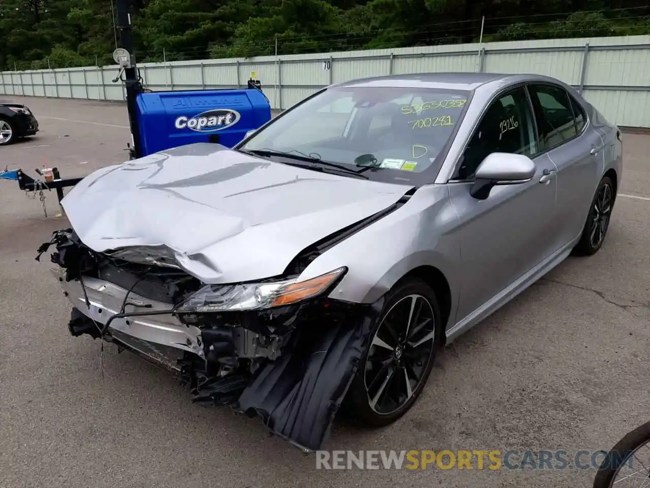 2 Photograph of a damaged car 4T1B61HK1KU700281 TOYOTA CAMRY 2019