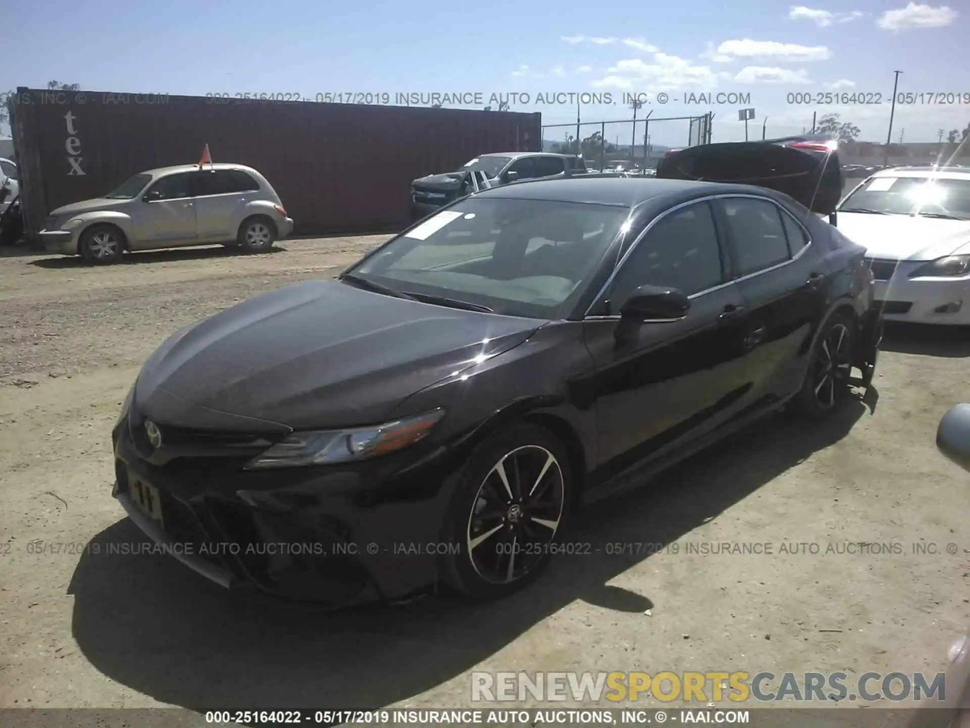 2 Photograph of a damaged car 4T1B61HK1KU701544 TOYOTA CAMRY 2019