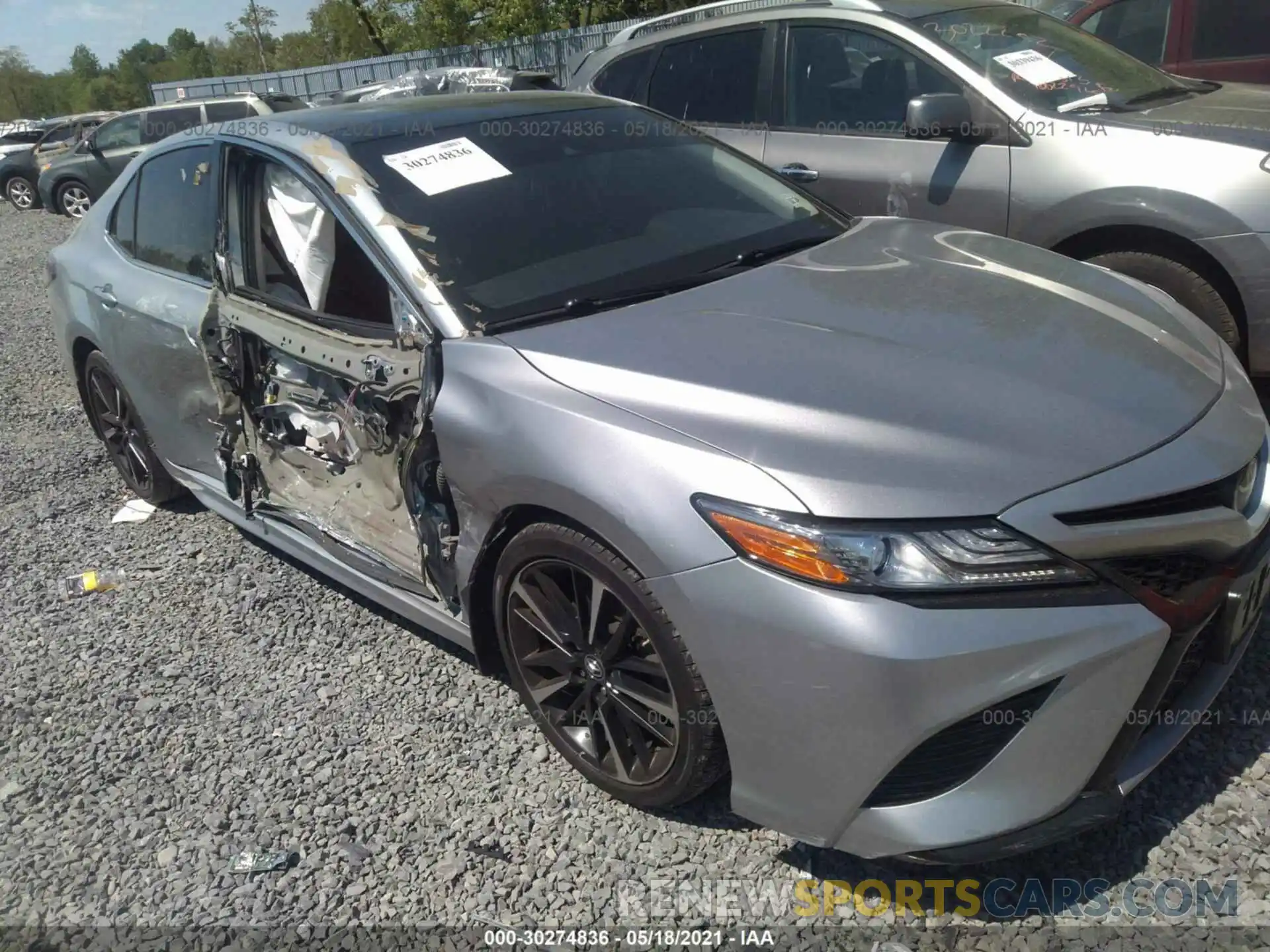 6 Photograph of a damaged car 4T1B61HK1KU703388 TOYOTA CAMRY 2019