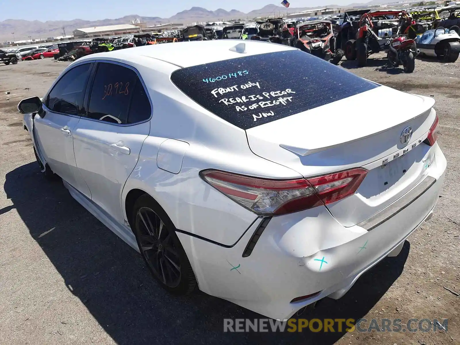 3 Photograph of a damaged car 4T1B61HK1KU712253 TOYOTA CAMRY 2019