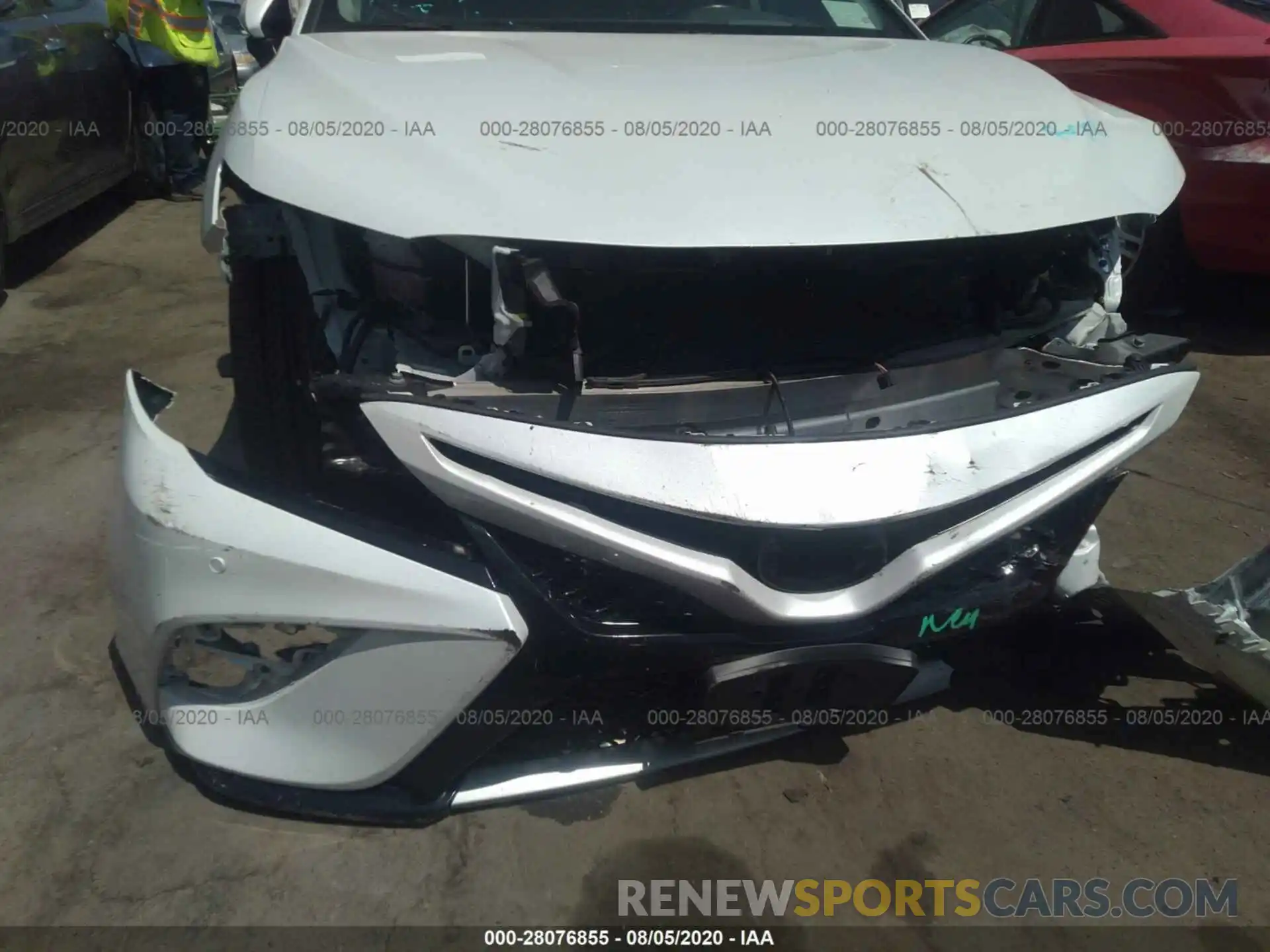 6 Photograph of a damaged car 4T1B61HK1KU712821 TOYOTA CAMRY 2019