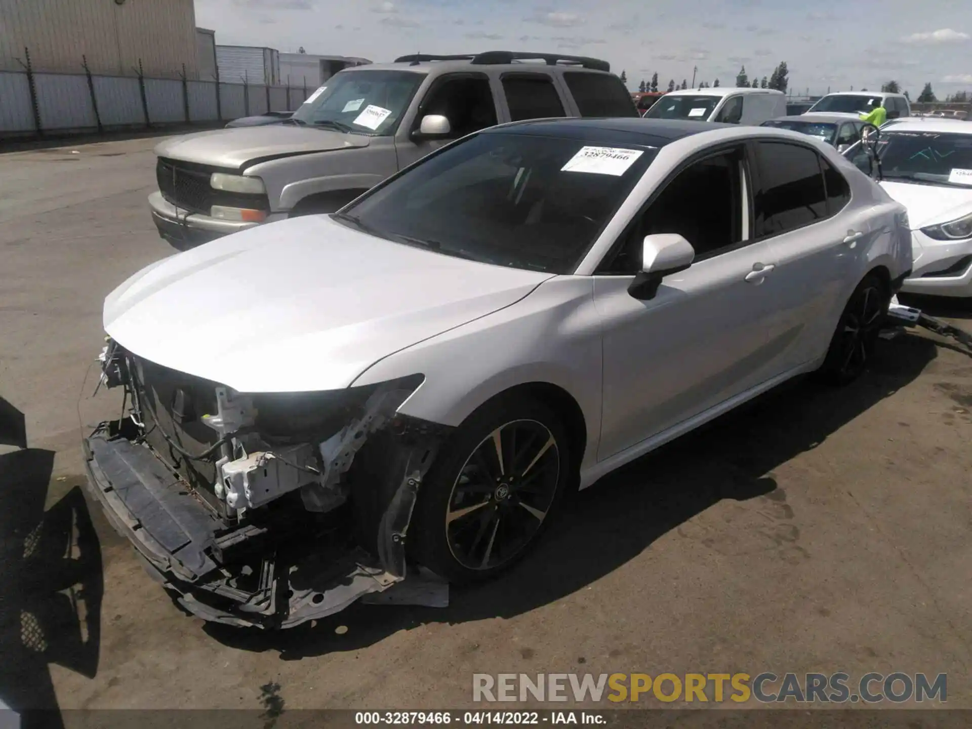 2 Photograph of a damaged car 4T1B61HK1KU719378 TOYOTA CAMRY 2019