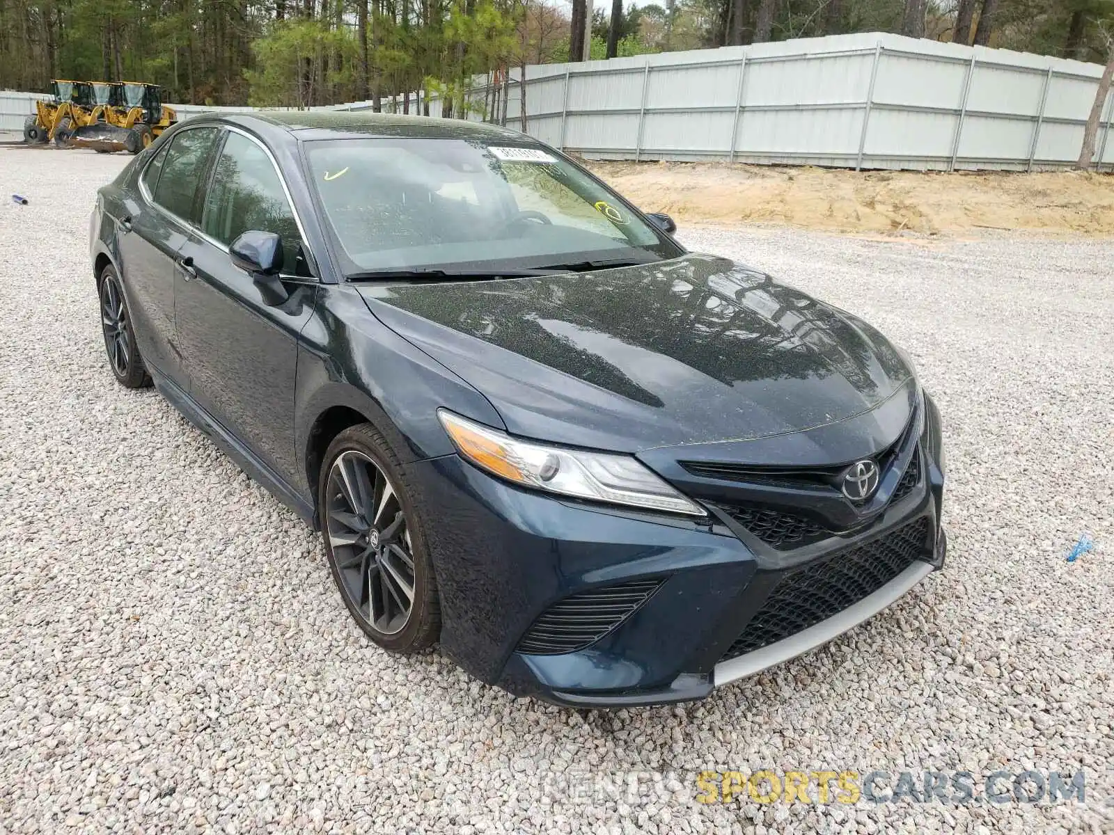 1 Photograph of a damaged car 4T1B61HK1KU737542 TOYOTA CAMRY 2019