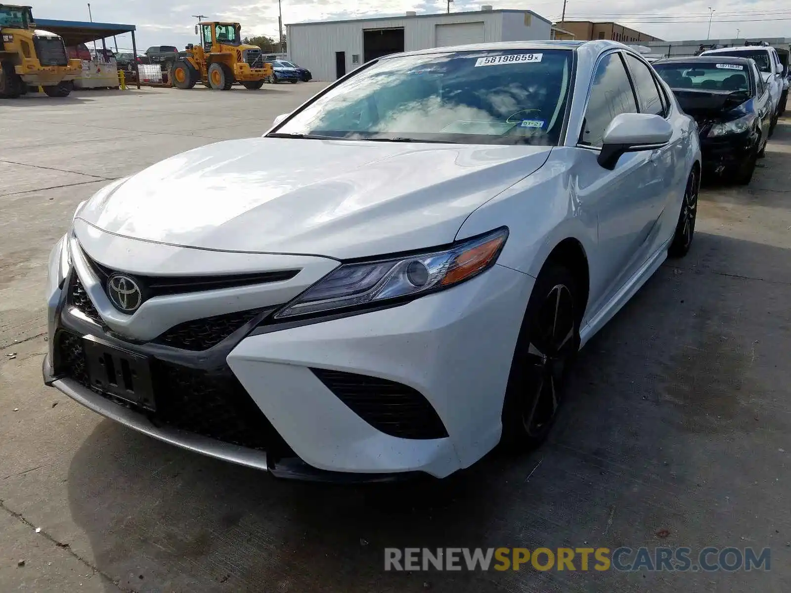 2 Photograph of a damaged car 4T1B61HK1KU739954 TOYOTA CAMRY 2019