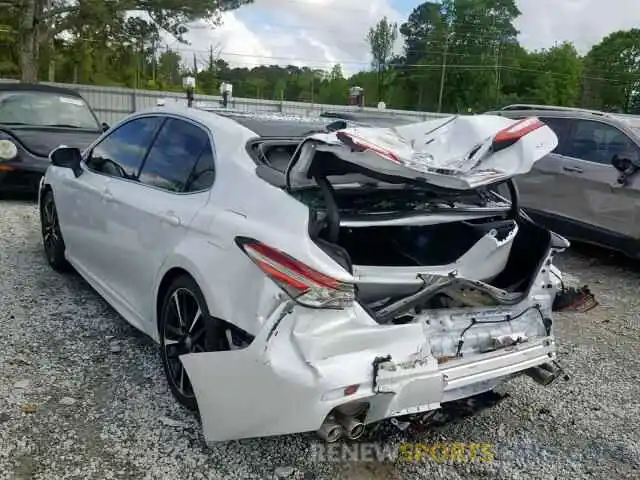 3 Photograph of a damaged car 4T1B61HK1KU744152 TOYOTA CAMRY 2019