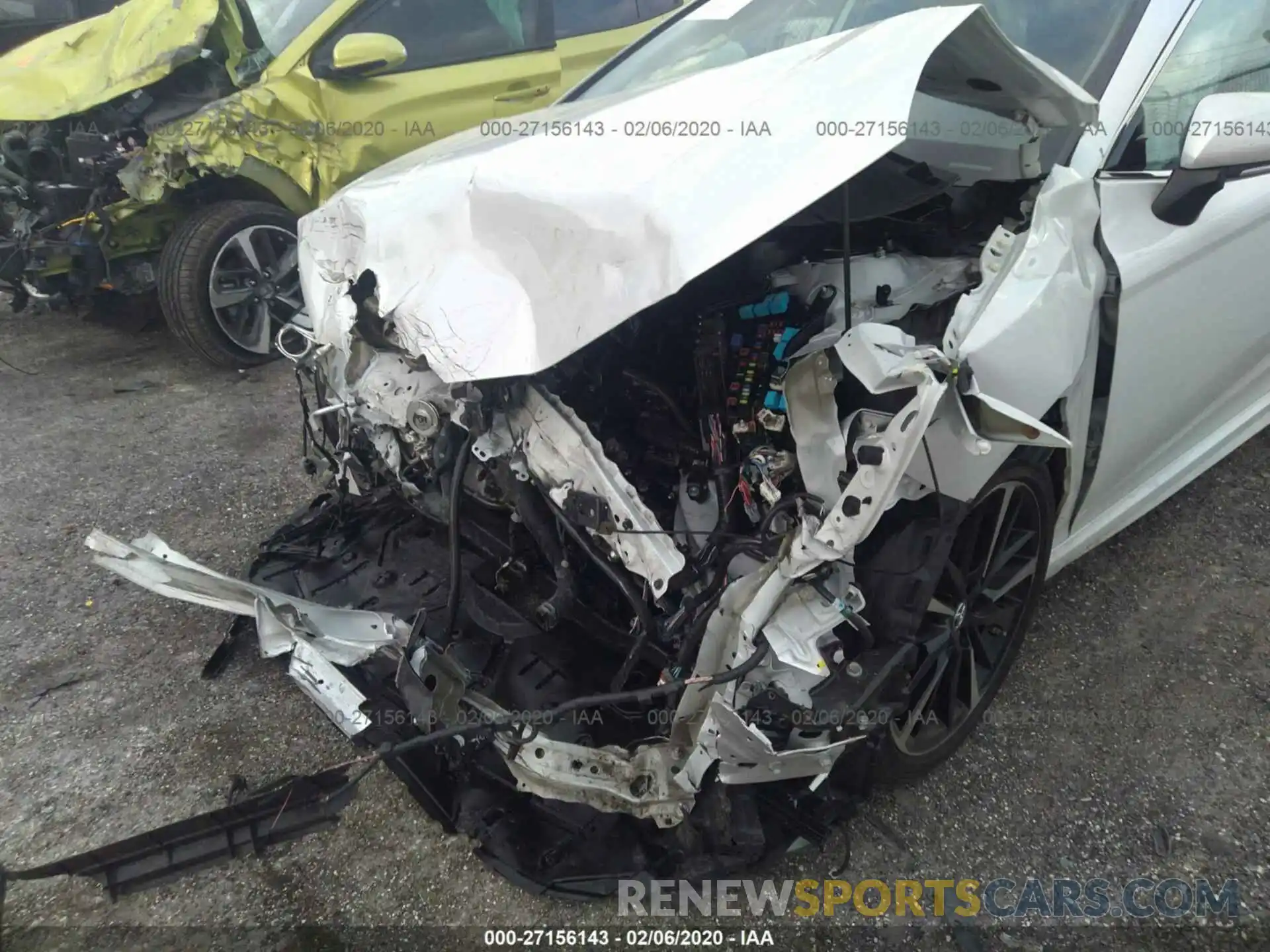 6 Photograph of a damaged car 4T1B61HK1KU745625 TOYOTA CAMRY 2019