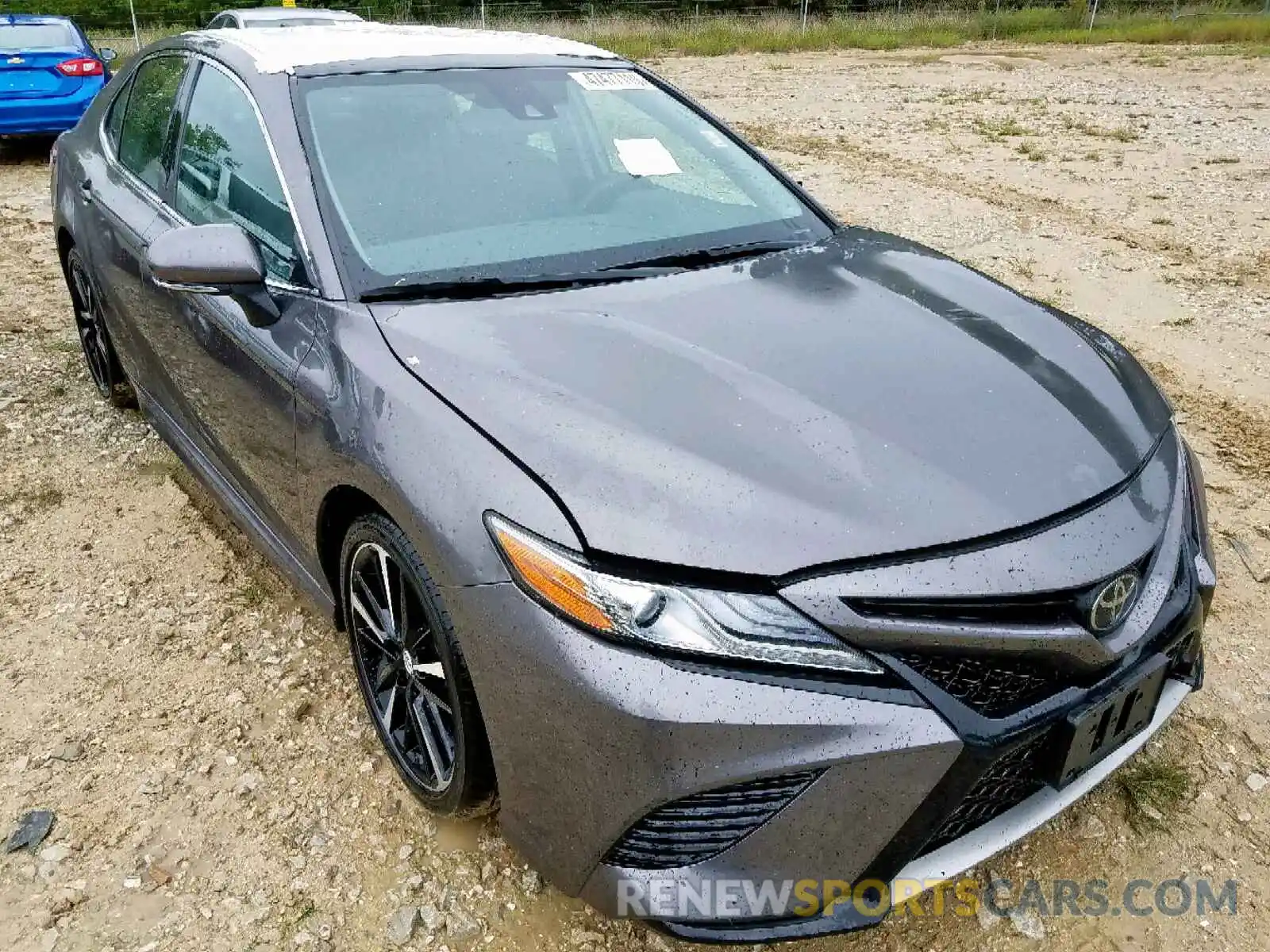 1 Photograph of a damaged car 4T1B61HK1KU748136 TOYOTA CAMRY 2019