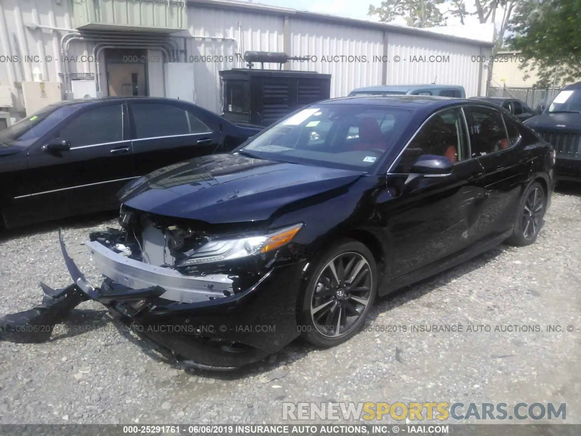 2 Photograph of a damaged car 4T1B61HK1KU758150 TOYOTA CAMRY 2019