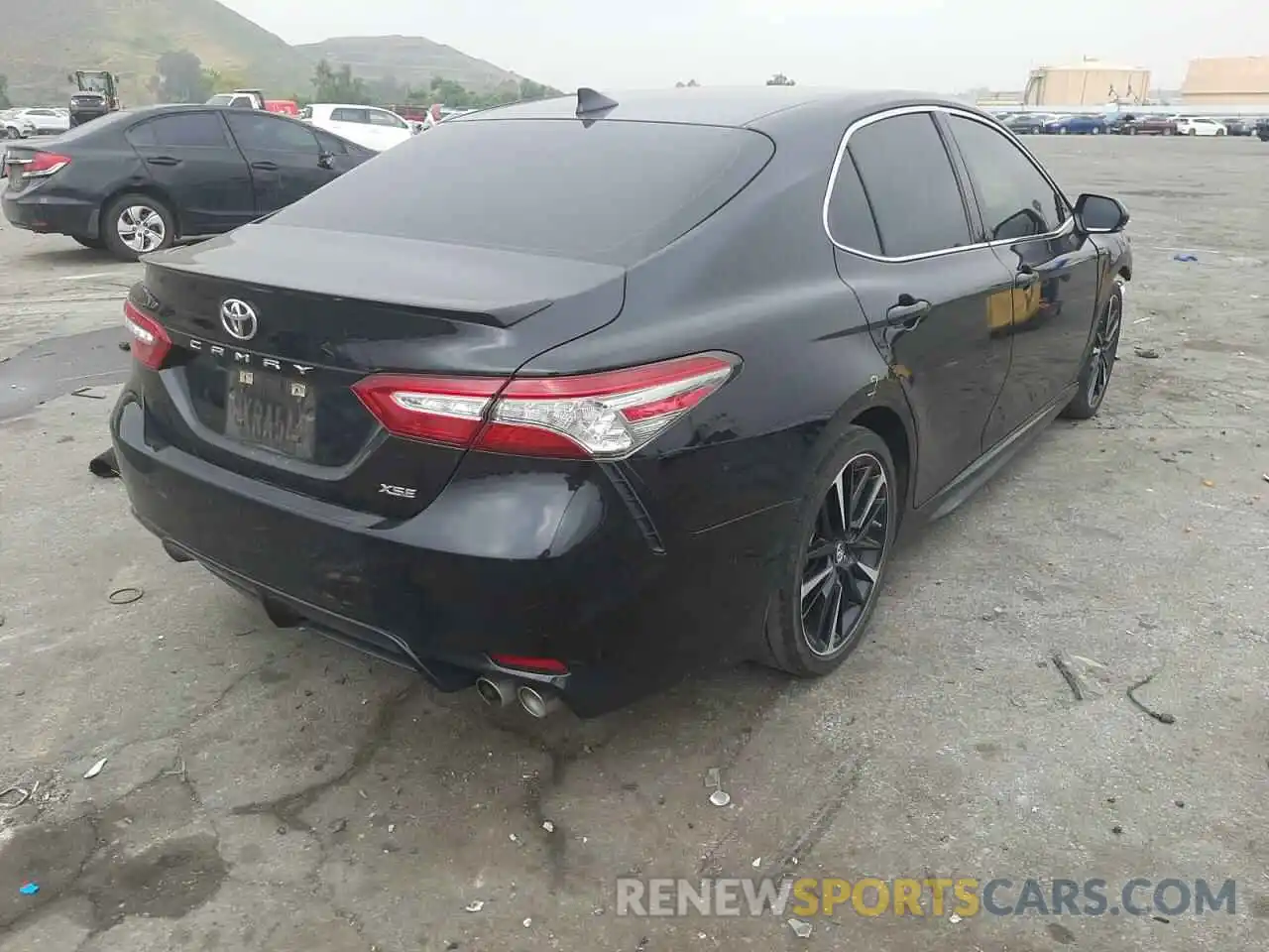 4 Фотография поврежденного автомобиля 4T1B61HK1KU772386 TOYOTA CAMRY 2019