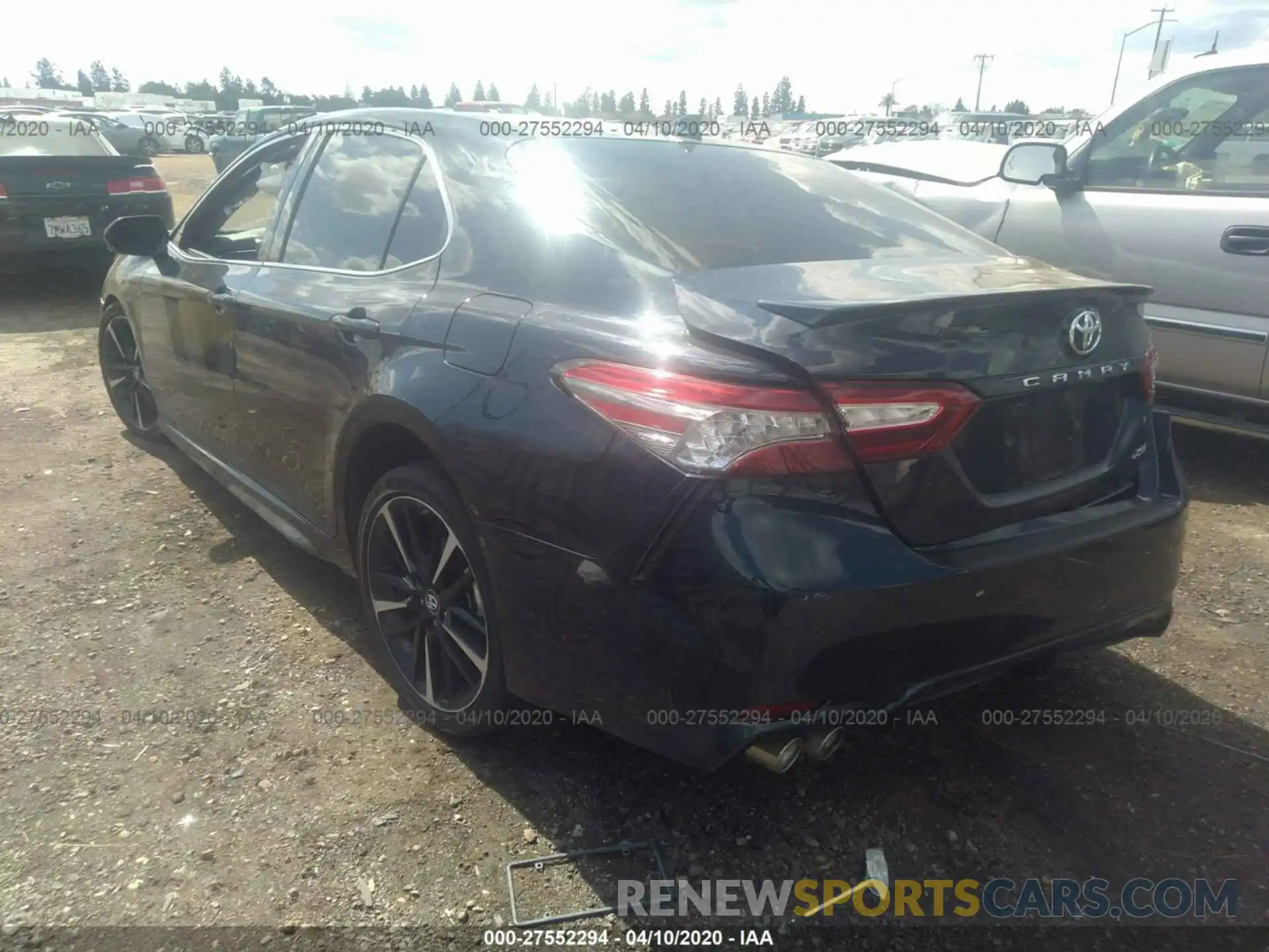 3 Photograph of a damaged car 4T1B61HK1KU776230 TOYOTA CAMRY 2019