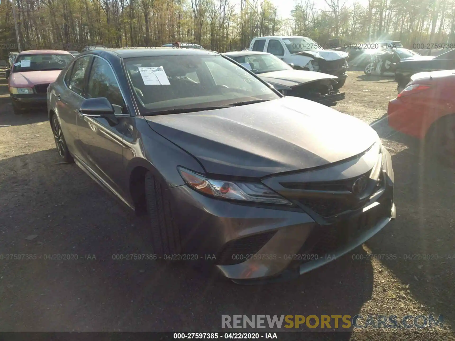 1 Photograph of a damaged car 4T1B61HK1KU782366 TOYOTA CAMRY 2019