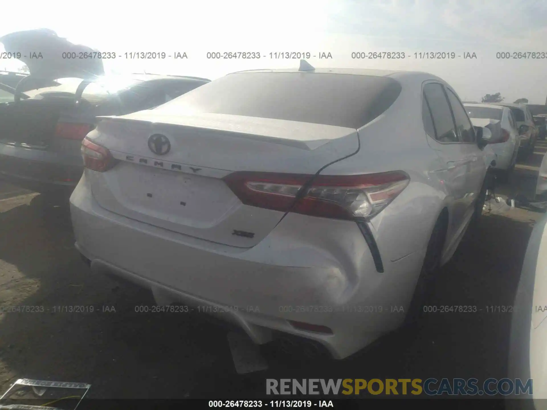 4 Photograph of a damaged car 4T1B61HK1KU782531 TOYOTA CAMRY 2019