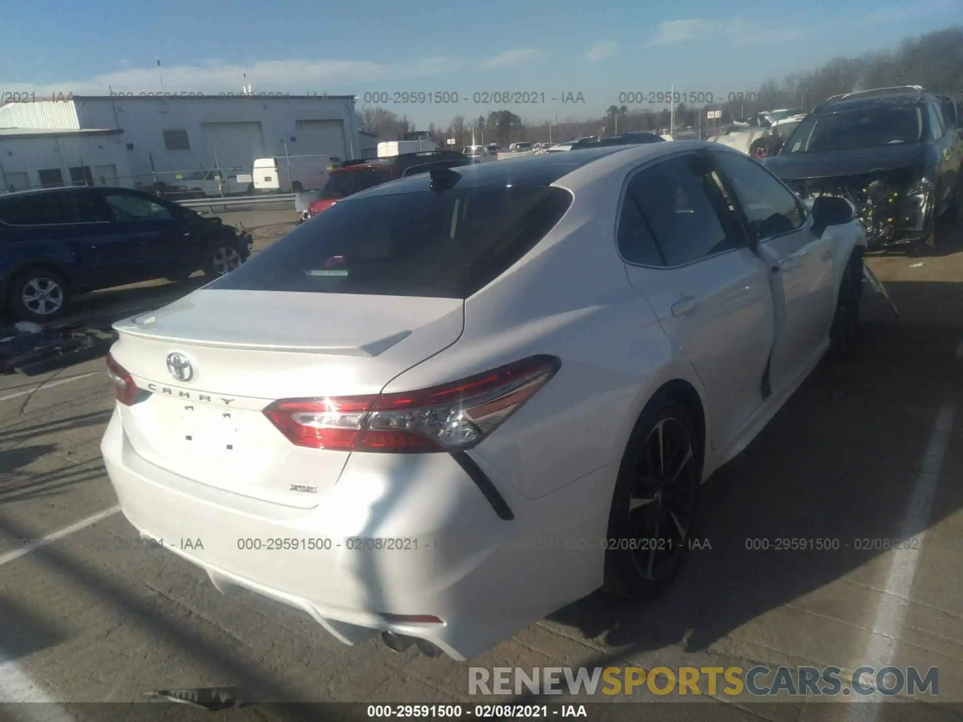 4 Photograph of a damaged car 4T1B61HK1KU797417 TOYOTA CAMRY 2019