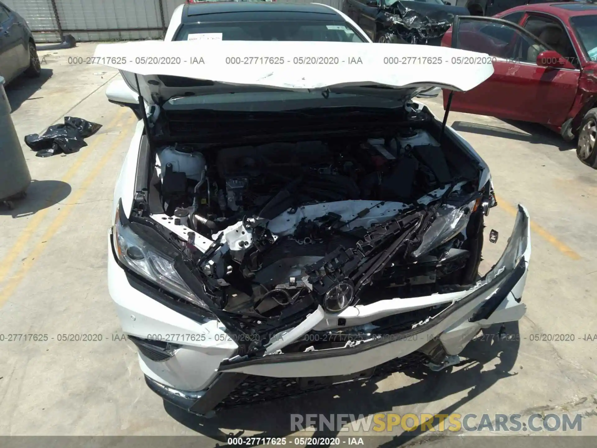 6 Photograph of a damaged car 4T1B61HK1KU815382 TOYOTA CAMRY 2019