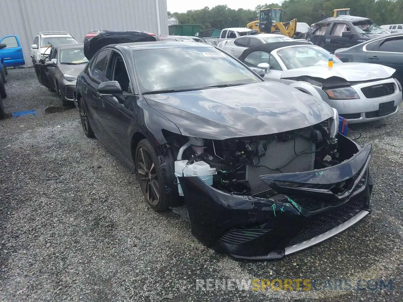 1 Photograph of a damaged car 4T1B61HK1KU835017 TOYOTA CAMRY 2019