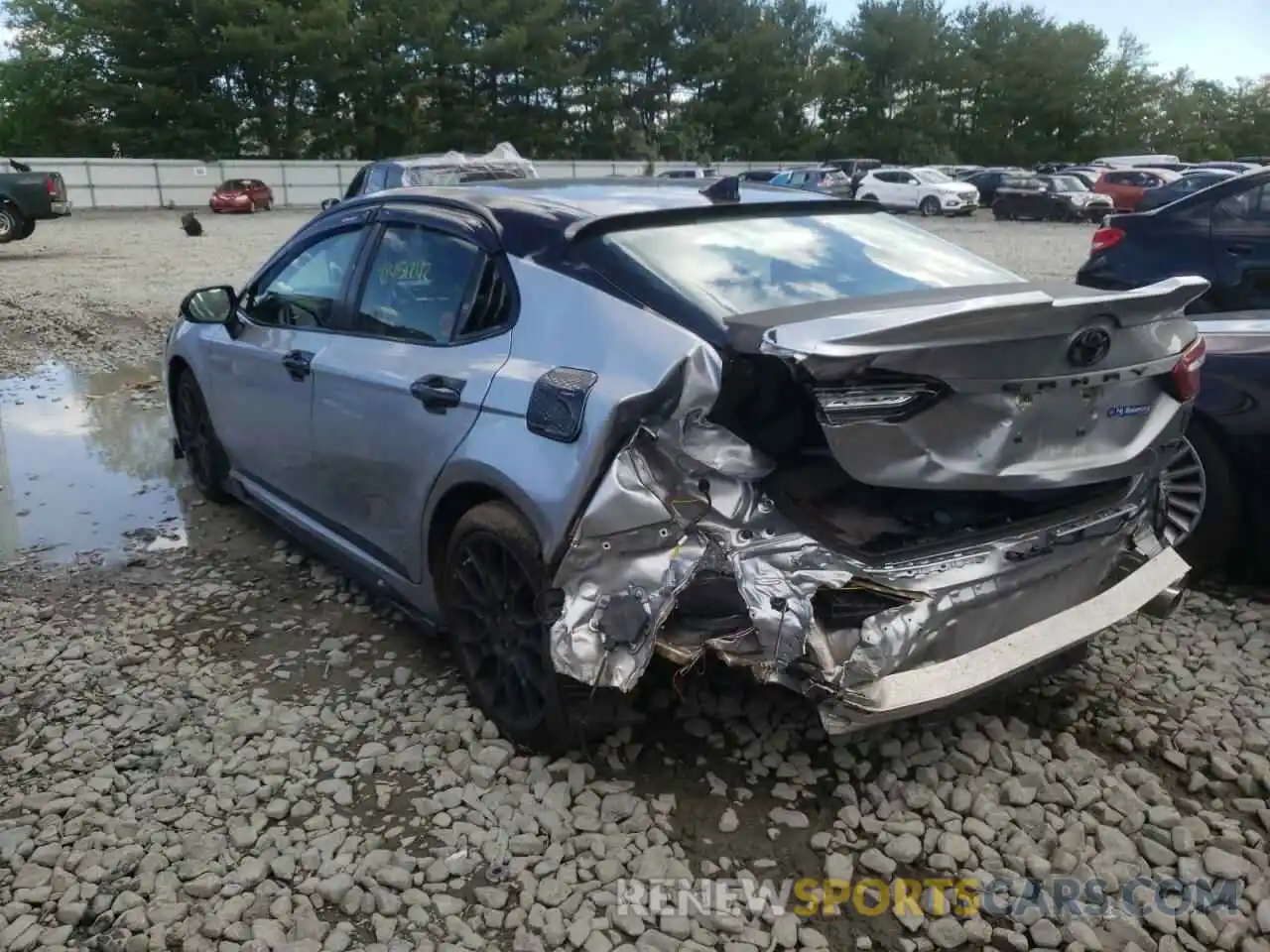 3 Photograph of a damaged car 4T1B61HK2KU172220 TOYOTA CAMRY 2019