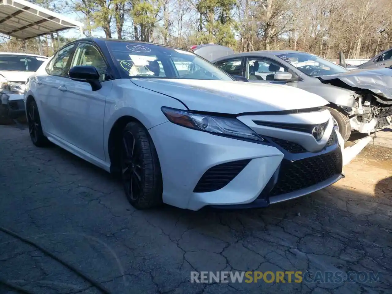 1 Photograph of a damaged car 4T1B61HK2KU174999 TOYOTA CAMRY 2019