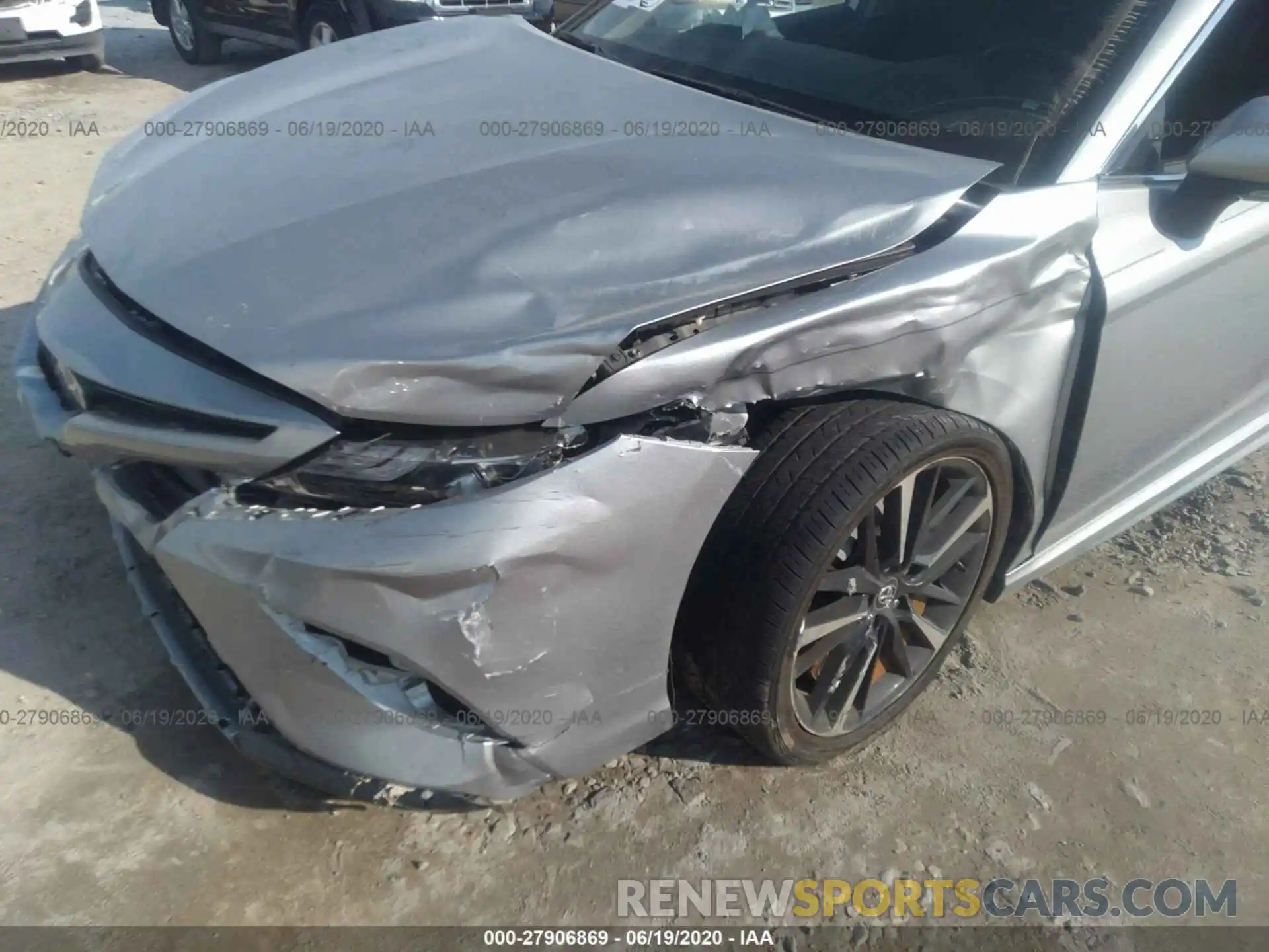 6 Photograph of a damaged car 4T1B61HK2KU177661 TOYOTA CAMRY 2019