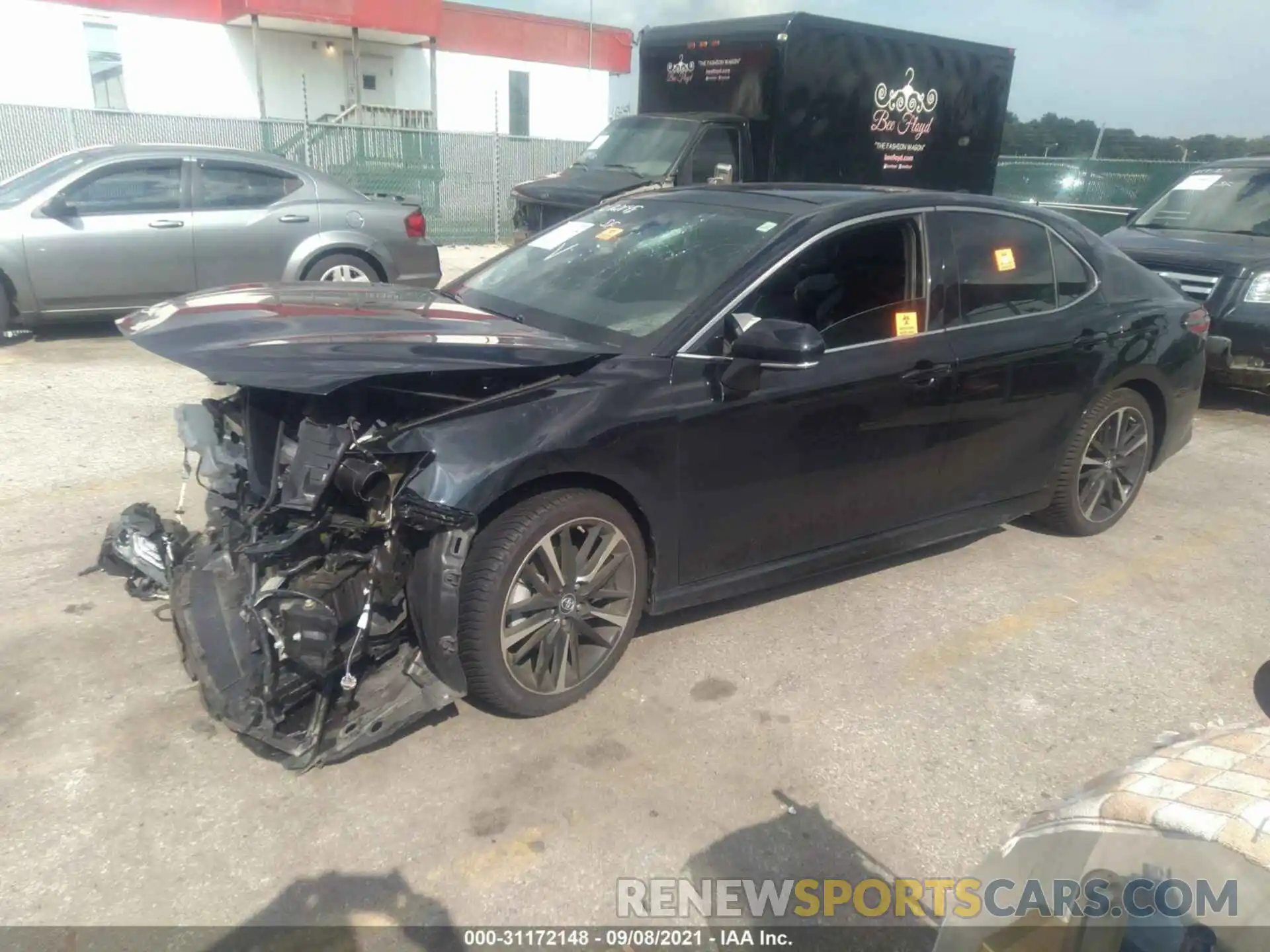 2 Photograph of a damaged car 4T1B61HK2KU184092 TOYOTA CAMRY 2019