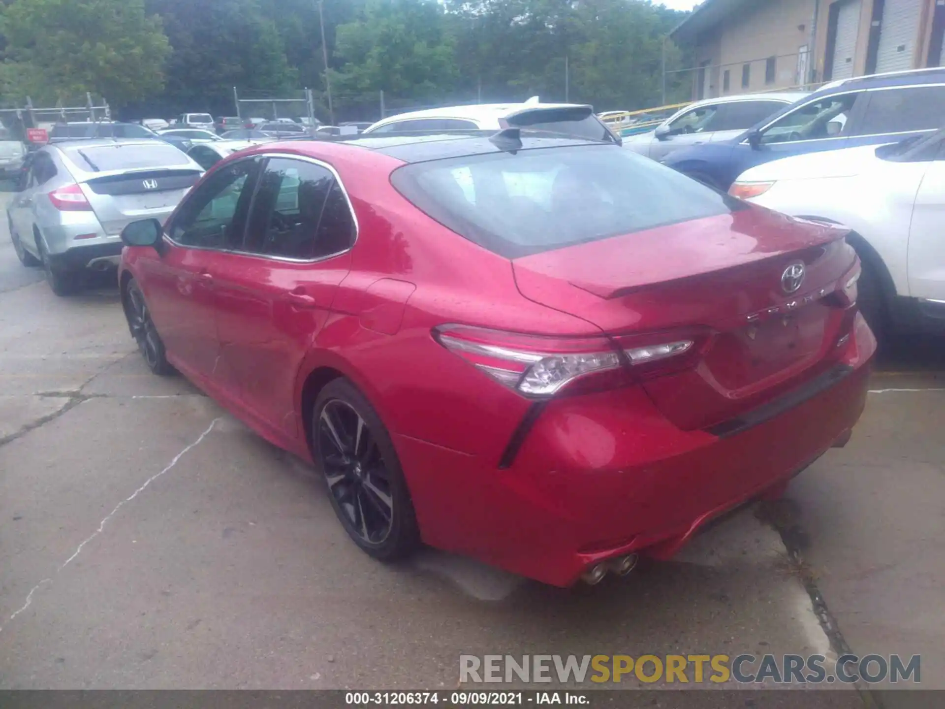 3 Photograph of a damaged car 4T1B61HK2KU198588 TOYOTA CAMRY 2019