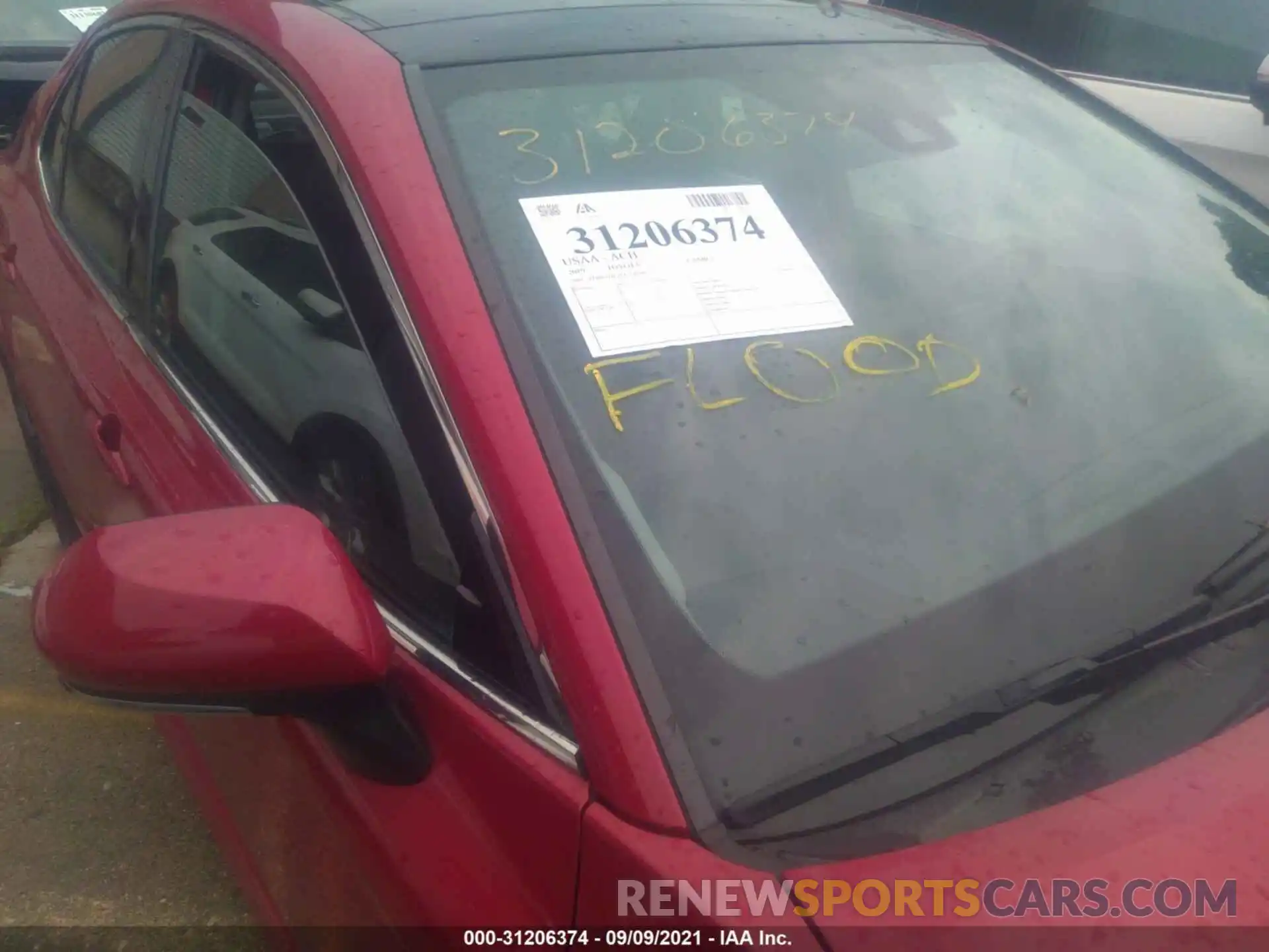 6 Photograph of a damaged car 4T1B61HK2KU198588 TOYOTA CAMRY 2019