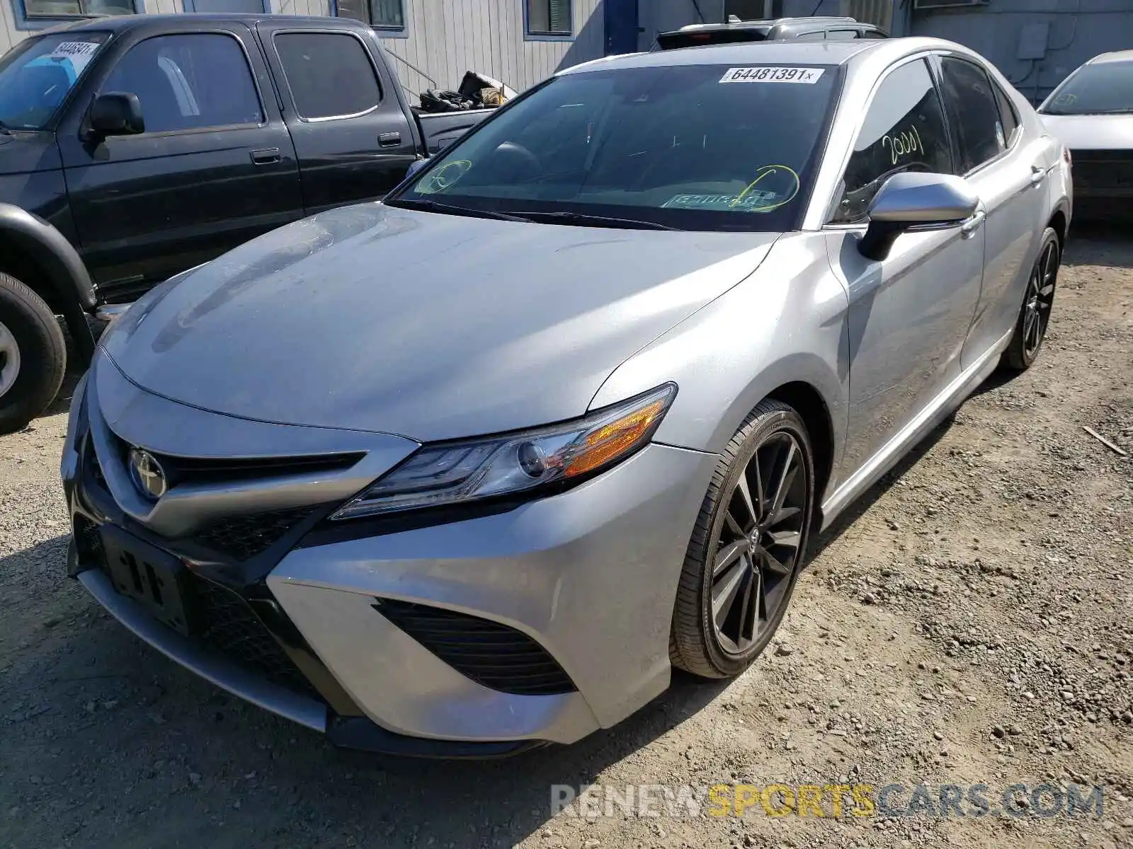 2 Photograph of a damaged car 4T1B61HK2KU211968 TOYOTA CAMRY 2019