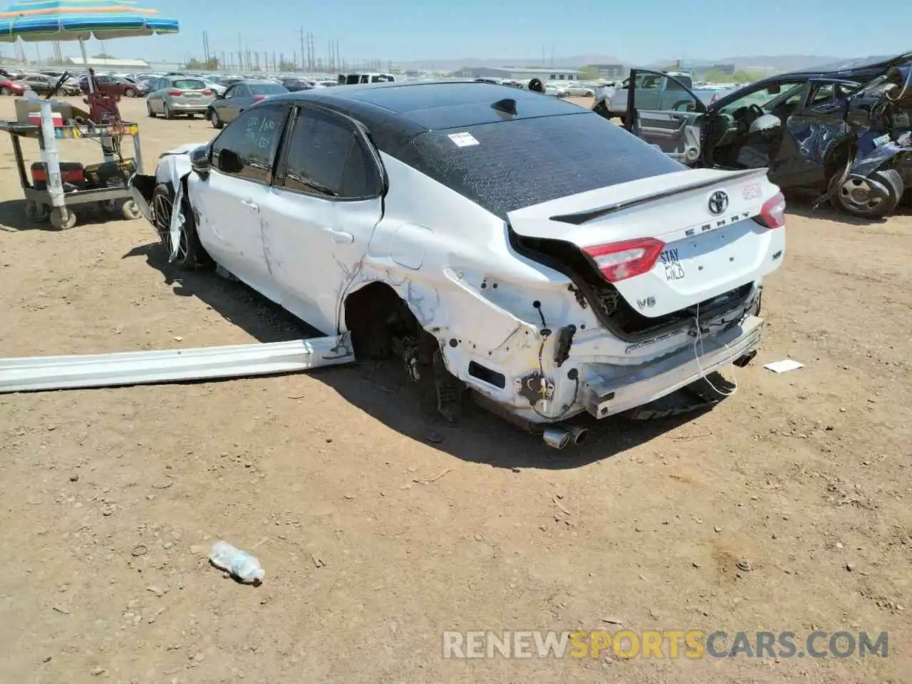 3 Photograph of a damaged car 4T1B61HK2KU215695 TOYOTA CAMRY 2019