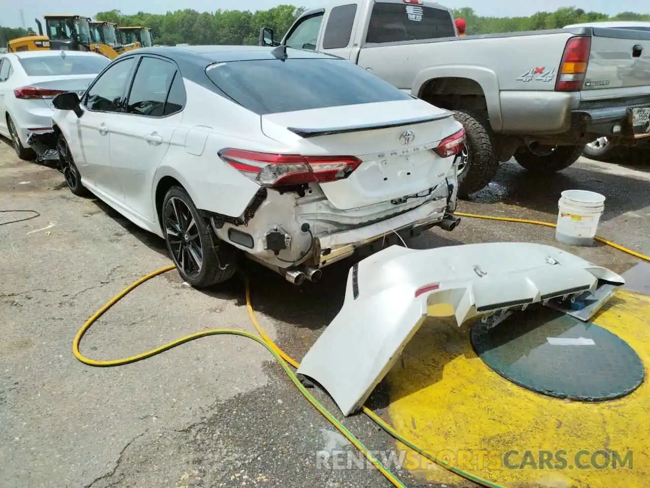 3 Photograph of a damaged car 4T1B61HK2KU217799 TOYOTA CAMRY 2019