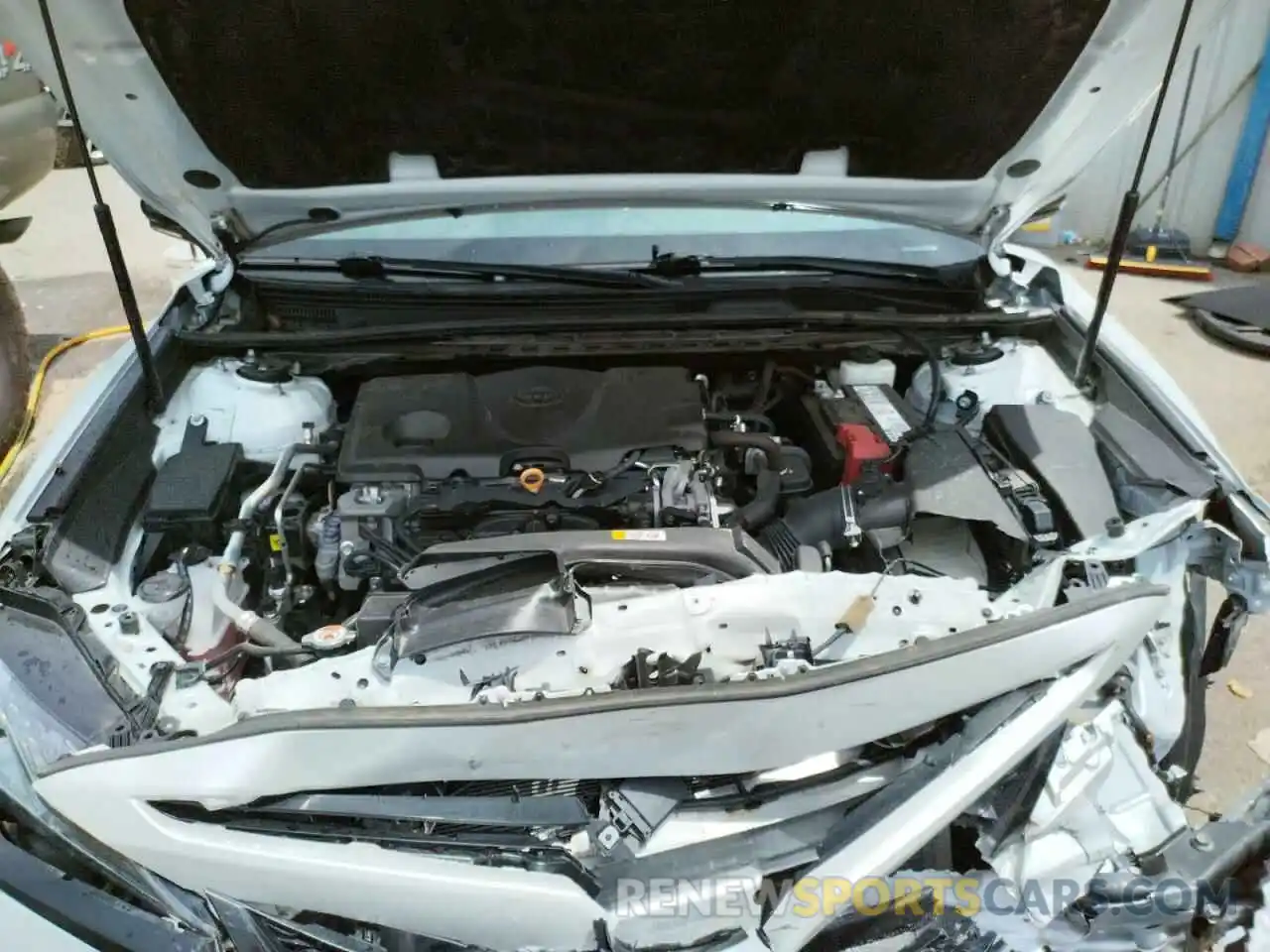 7 Photograph of a damaged car 4T1B61HK2KU217799 TOYOTA CAMRY 2019