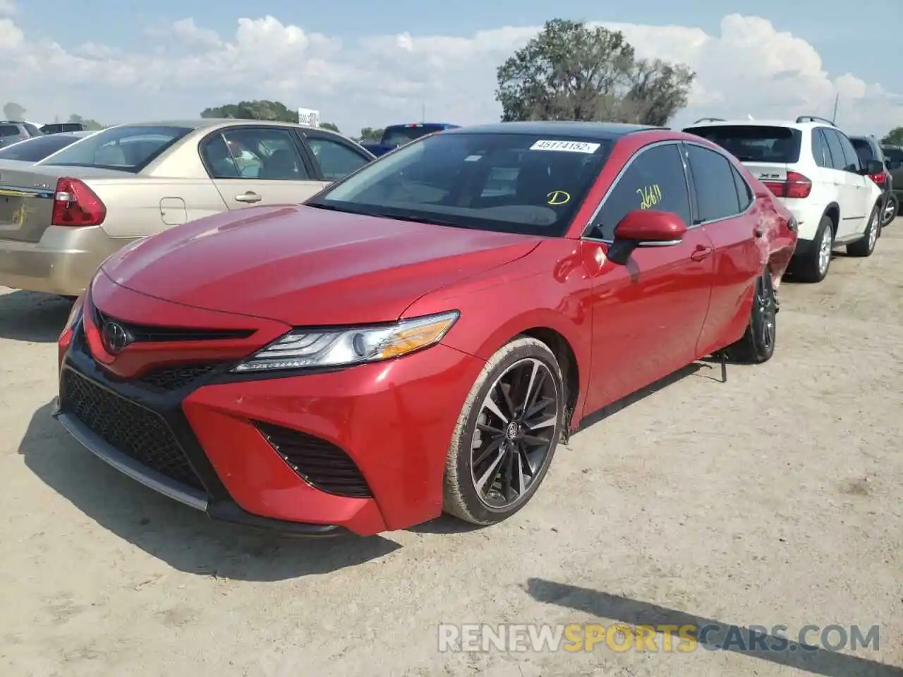 2 Photograph of a damaged car 4T1B61HK2KU250351 TOYOTA CAMRY 2019