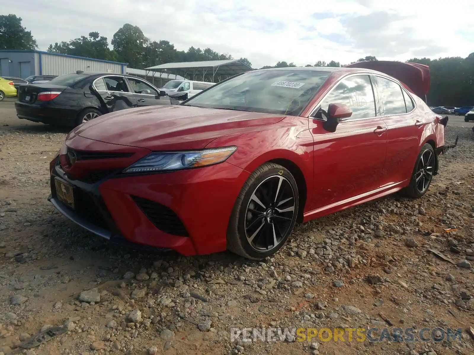 2 Photograph of a damaged car 4T1B61HK2KU258806 TOYOTA CAMRY 2019