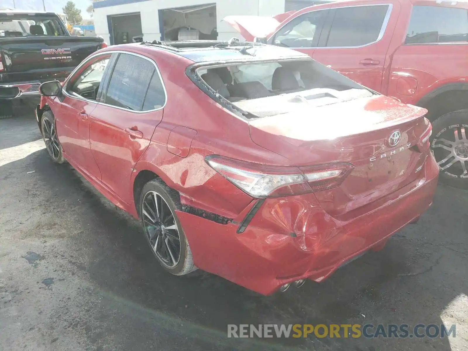 3 Photograph of a damaged car 4T1B61HK2KU263584 TOYOTA CAMRY 2019