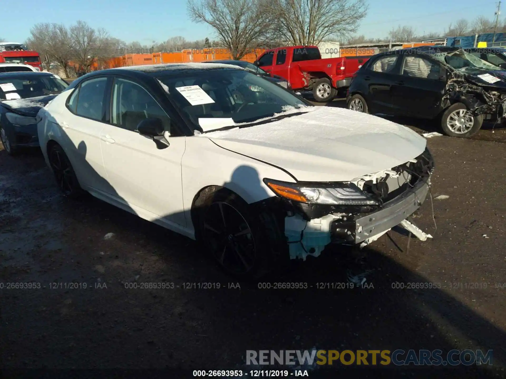 1 Photograph of a damaged car 4T1B61HK2KU265061 TOYOTA CAMRY 2019