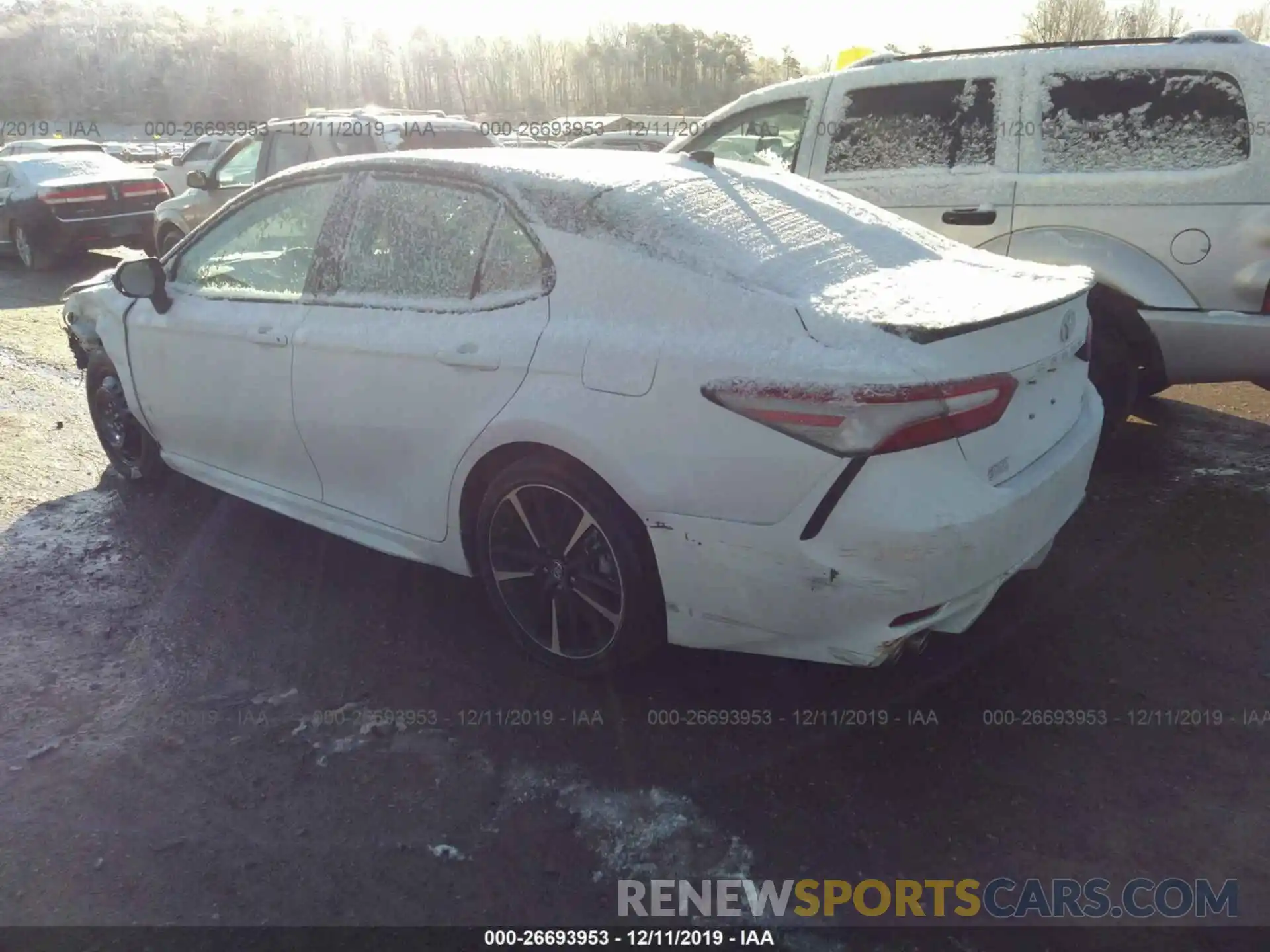 3 Photograph of a damaged car 4T1B61HK2KU265061 TOYOTA CAMRY 2019