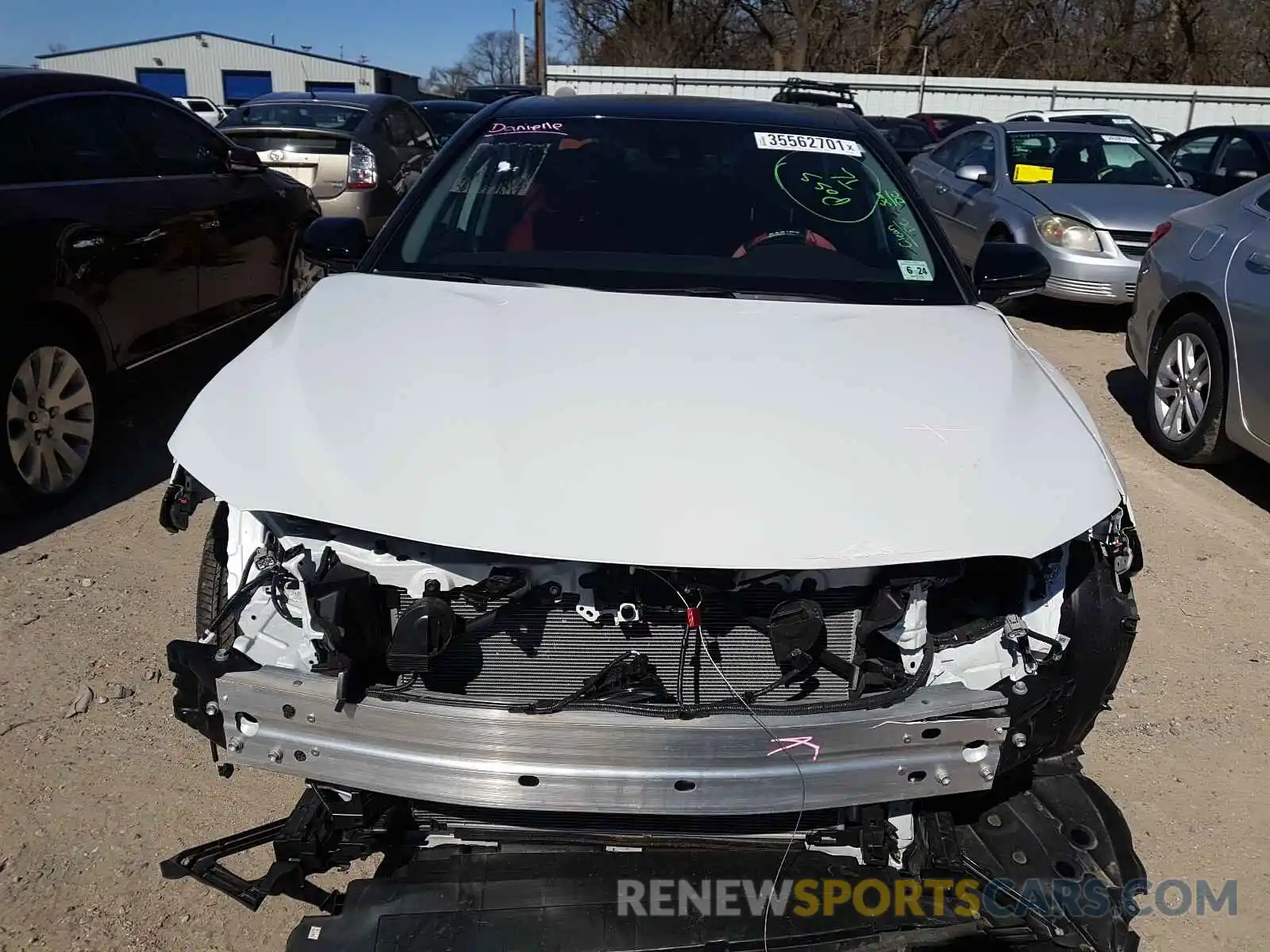 7 Photograph of a damaged car 4T1B61HK2KU274567 TOYOTA CAMRY 2019