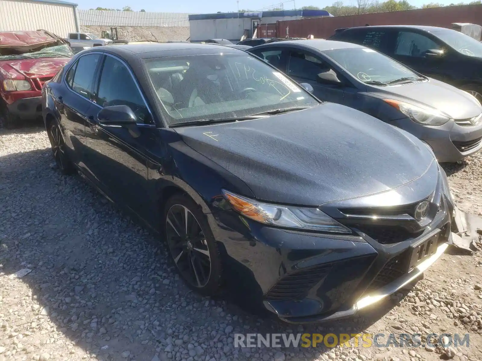 1 Photograph of a damaged car 4T1B61HK2KU282605 TOYOTA CAMRY 2019