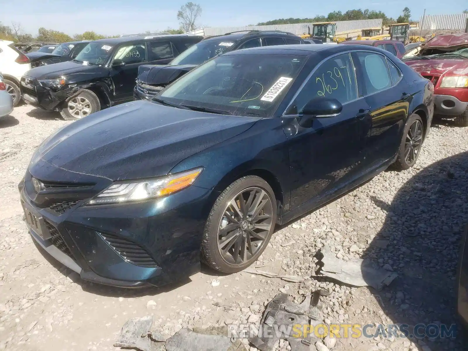 2 Photograph of a damaged car 4T1B61HK2KU282605 TOYOTA CAMRY 2019