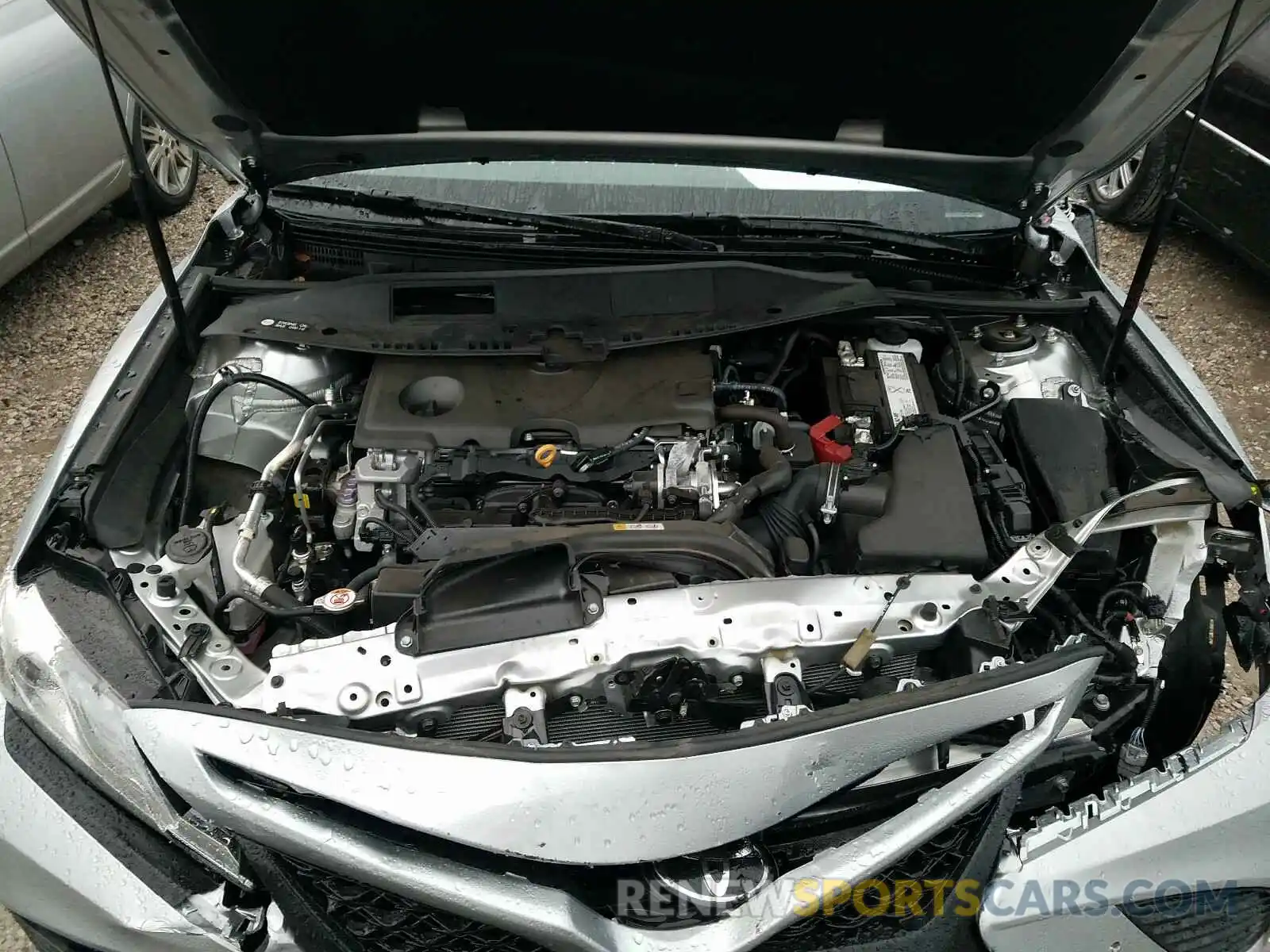 7 Photograph of a damaged car 4T1B61HK2KU286850 TOYOTA CAMRY 2019