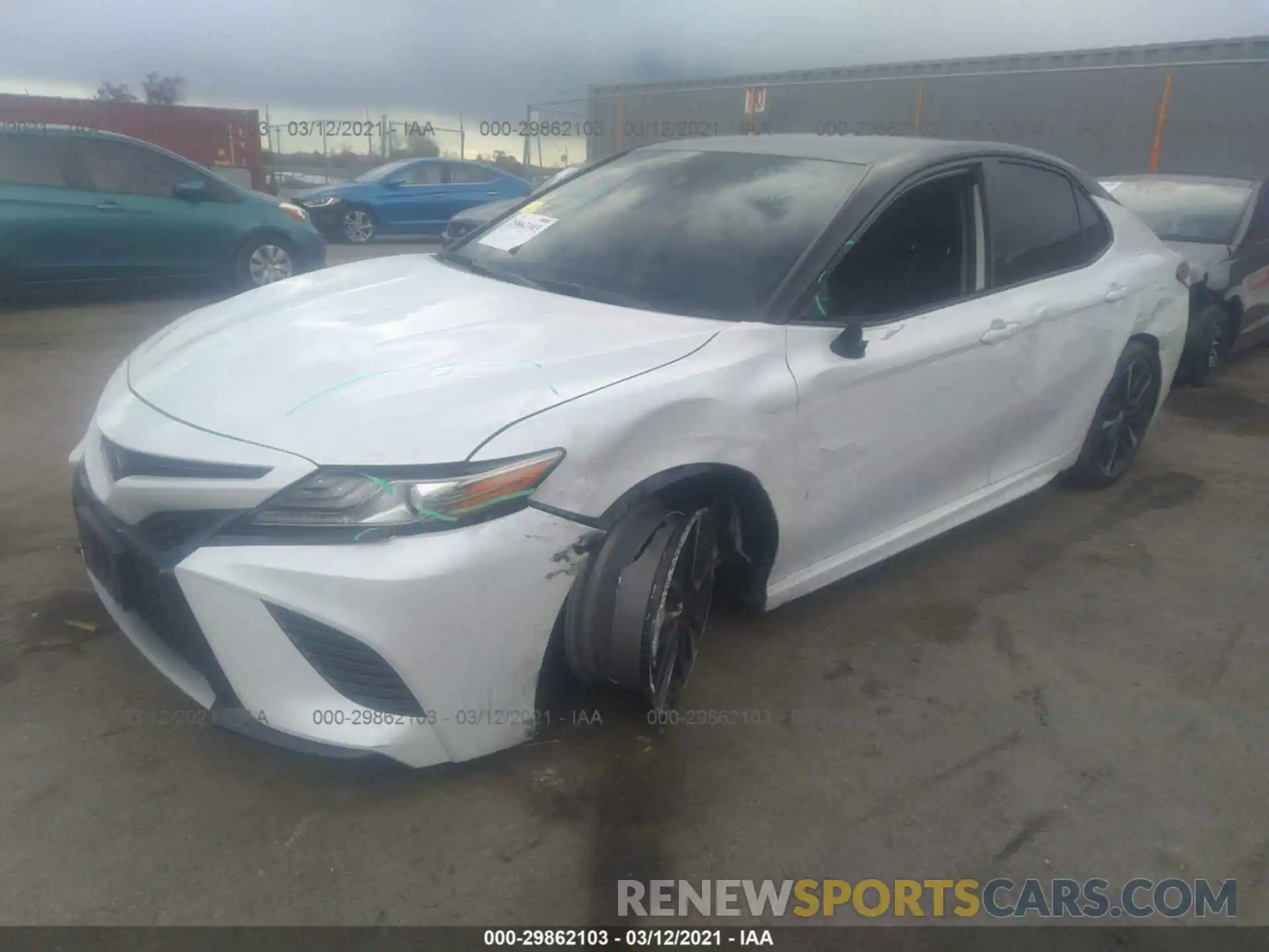 2 Photograph of a damaged car 4T1B61HK2KU287870 TOYOTA CAMRY 2019