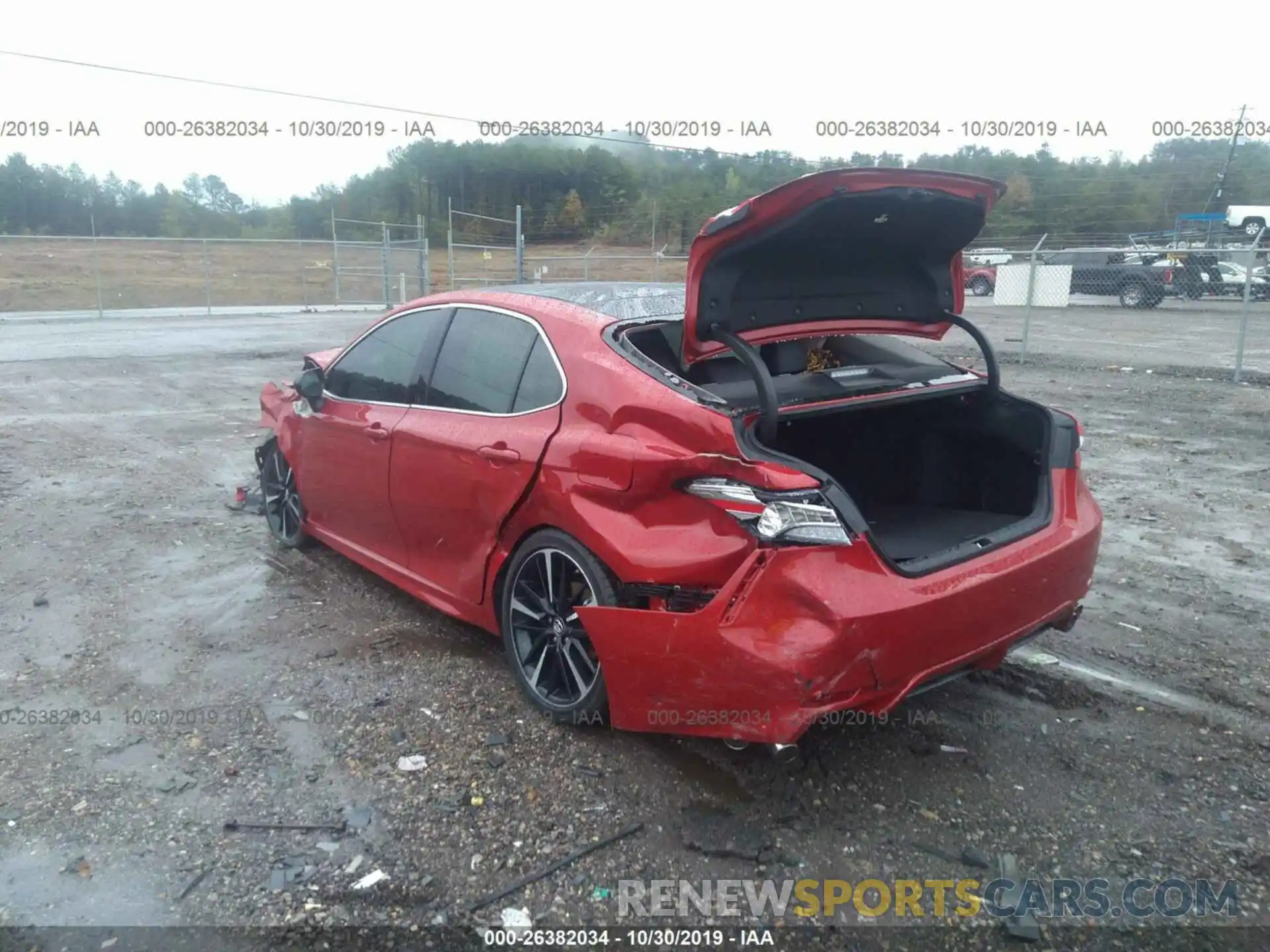 3 Photograph of a damaged car 4T1B61HK2KU294480 TOYOTA CAMRY 2019