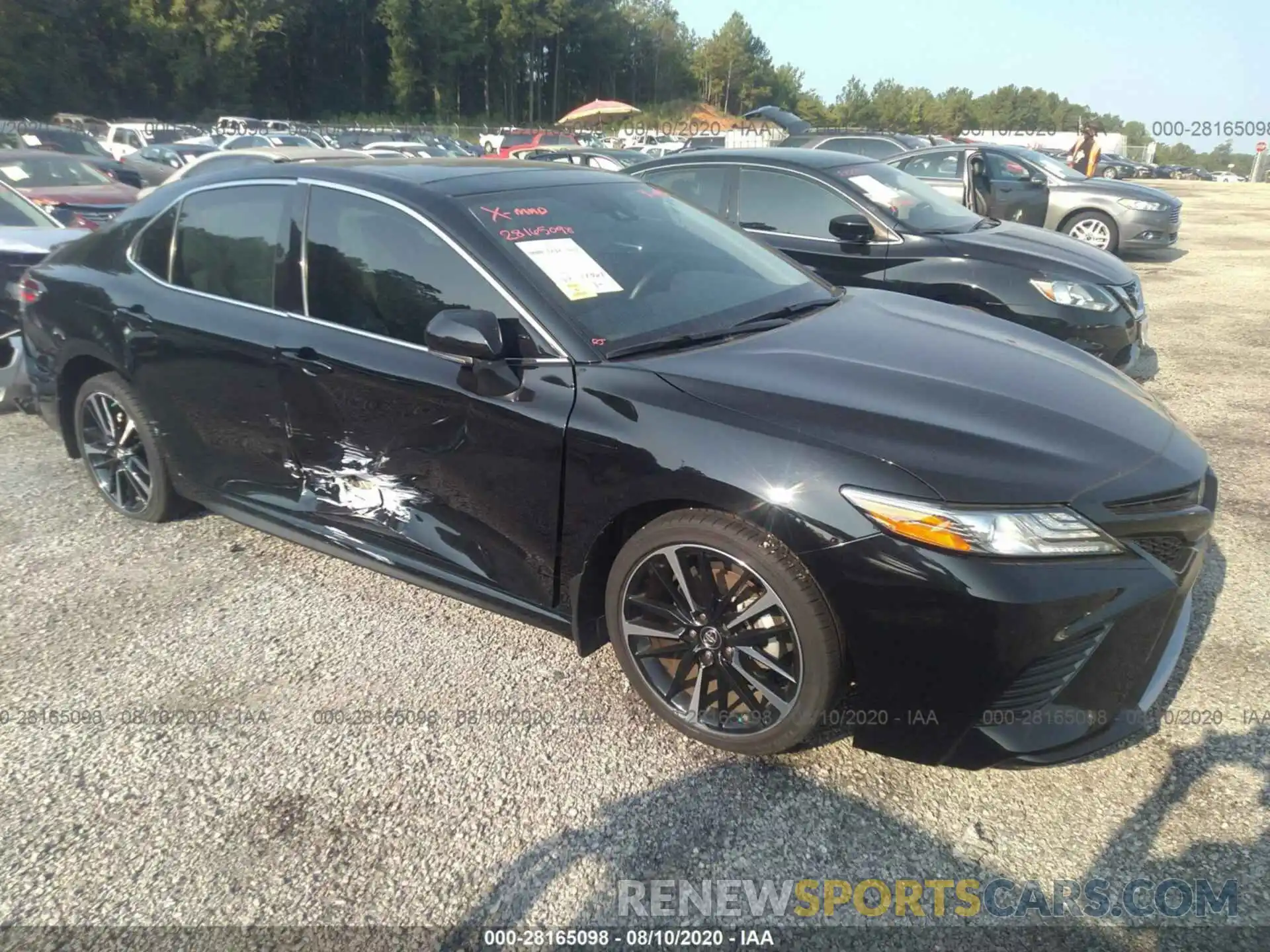 1 Photograph of a damaged car 4T1B61HK2KU295290 TOYOTA CAMRY 2019