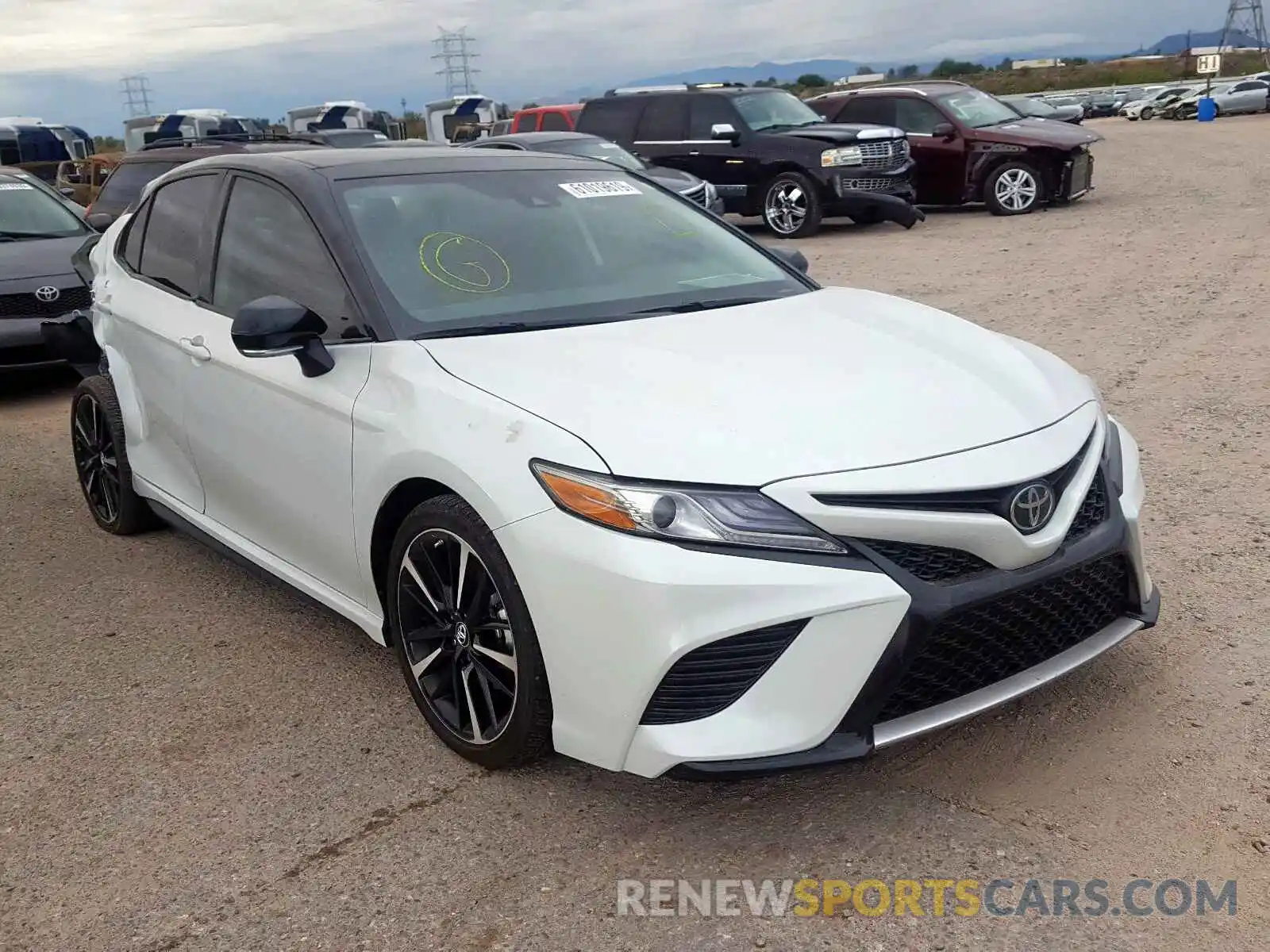 1 Photograph of a damaged car 4T1B61HK2KU299873 TOYOTA CAMRY 2019