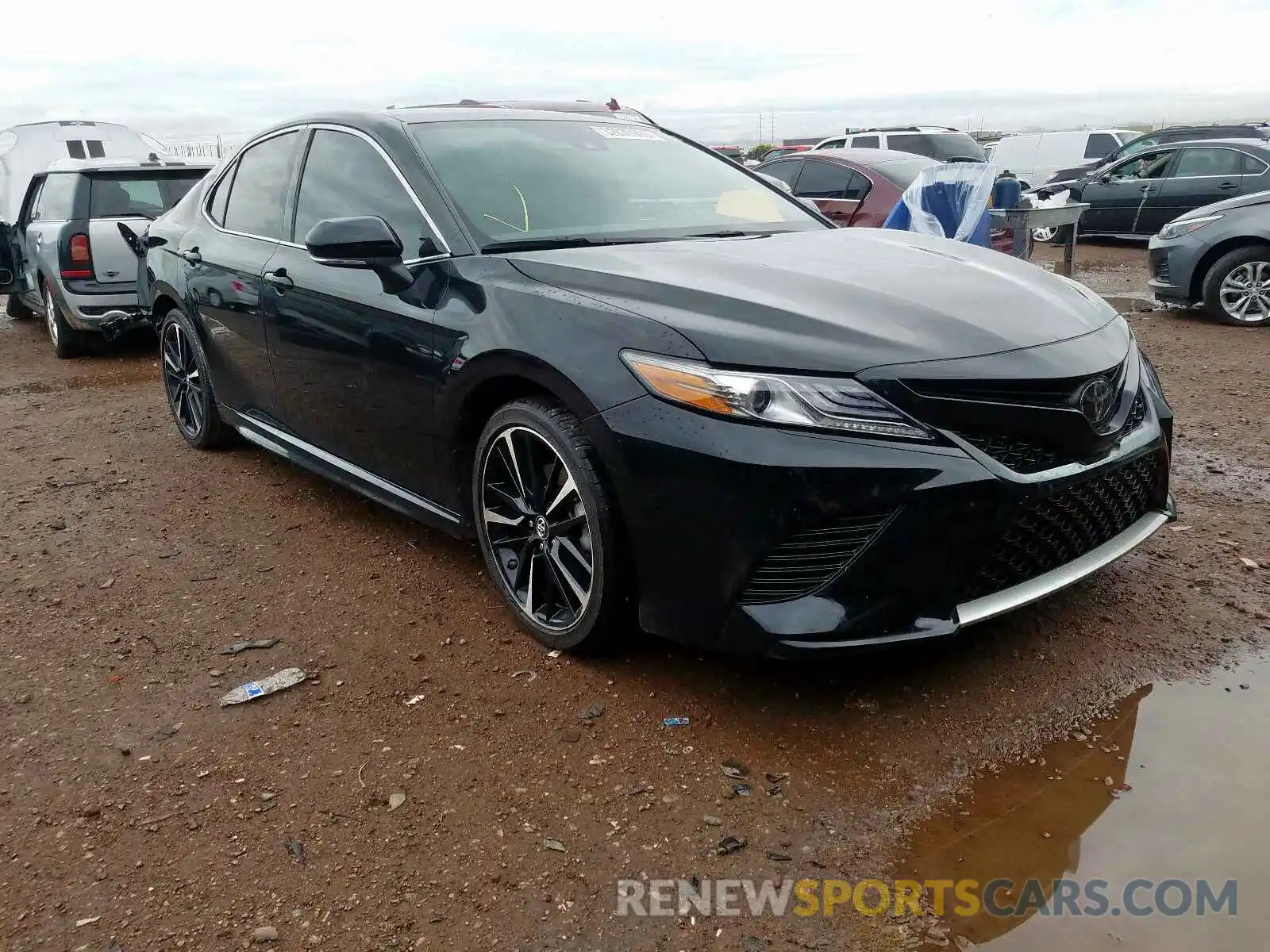 1 Photograph of a damaged car 4T1B61HK2KU759761 TOYOTA CAMRY 2019