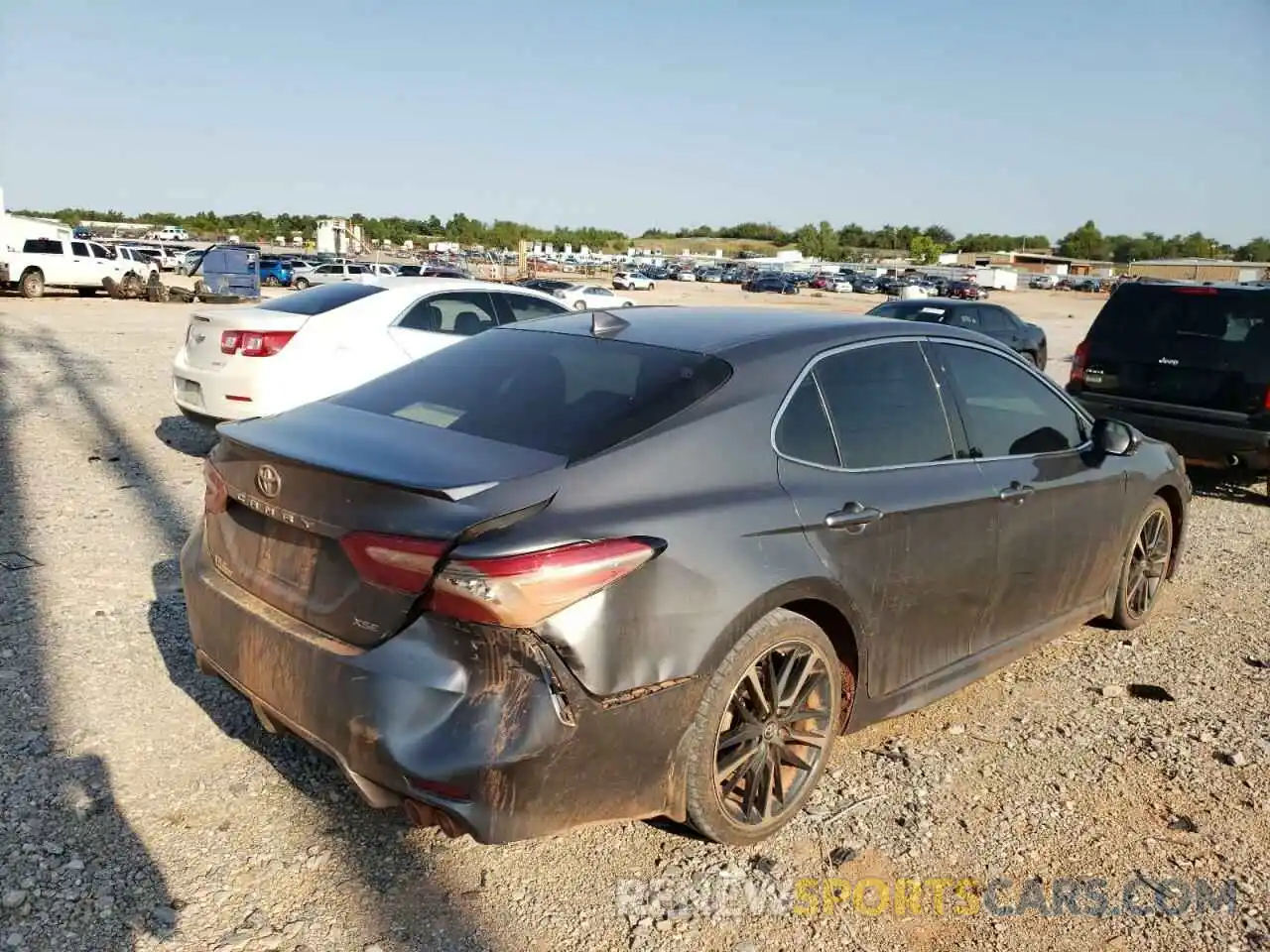 9 Photograph of a damaged car 4T1B61HK2KU763048 TOYOTA CAMRY 2019