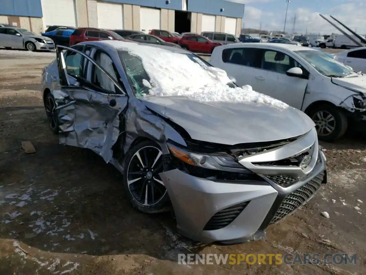 1 Photograph of a damaged car 4T1B61HK2KU767567 TOYOTA CAMRY 2019