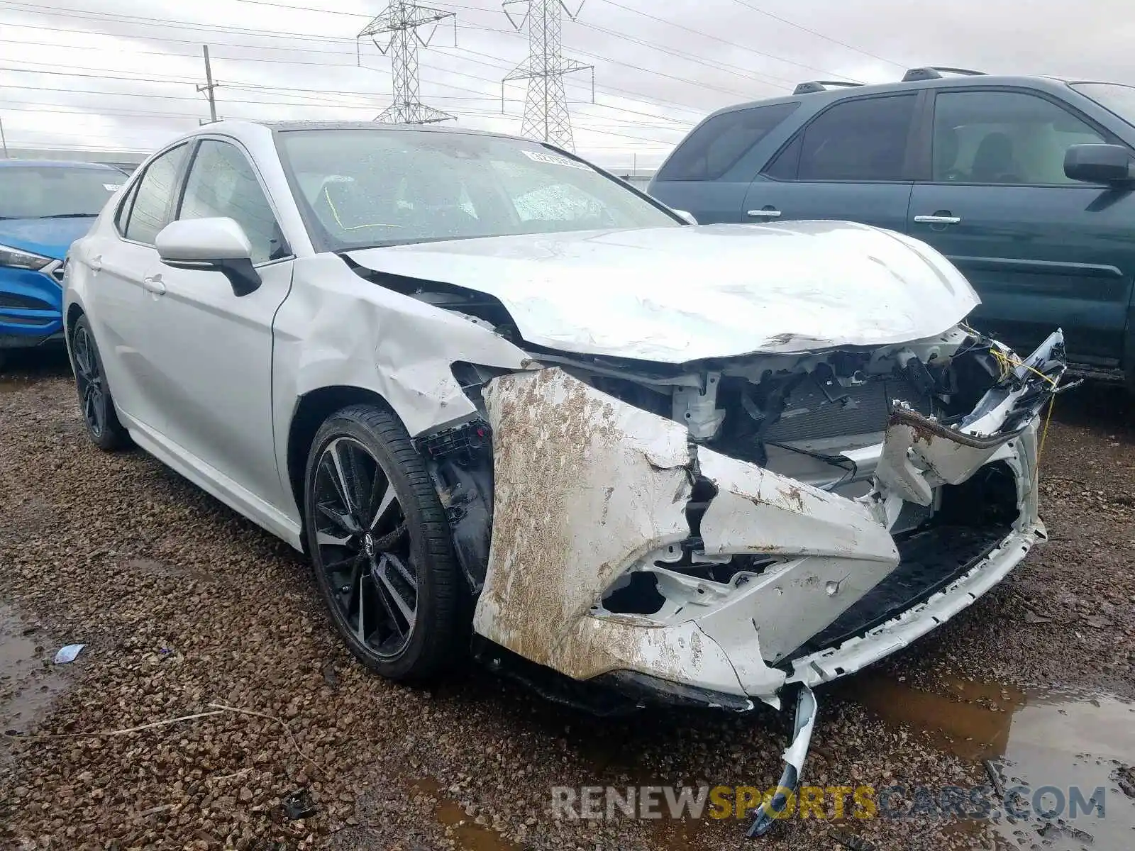 1 Photograph of a damaged car 4T1B61HK2KU778424 TOYOTA CAMRY 2019