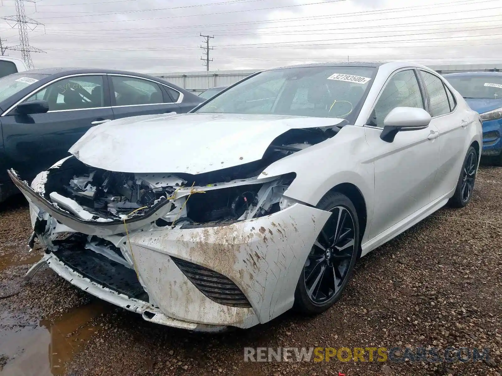 2 Photograph of a damaged car 4T1B61HK2KU778424 TOYOTA CAMRY 2019